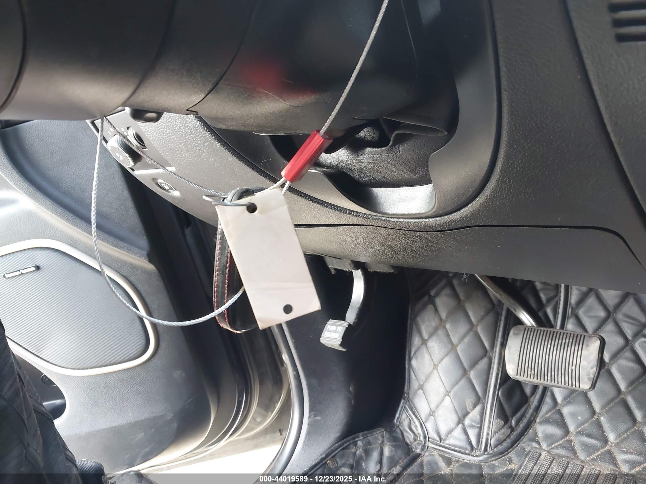 JEEP GRAND image 11