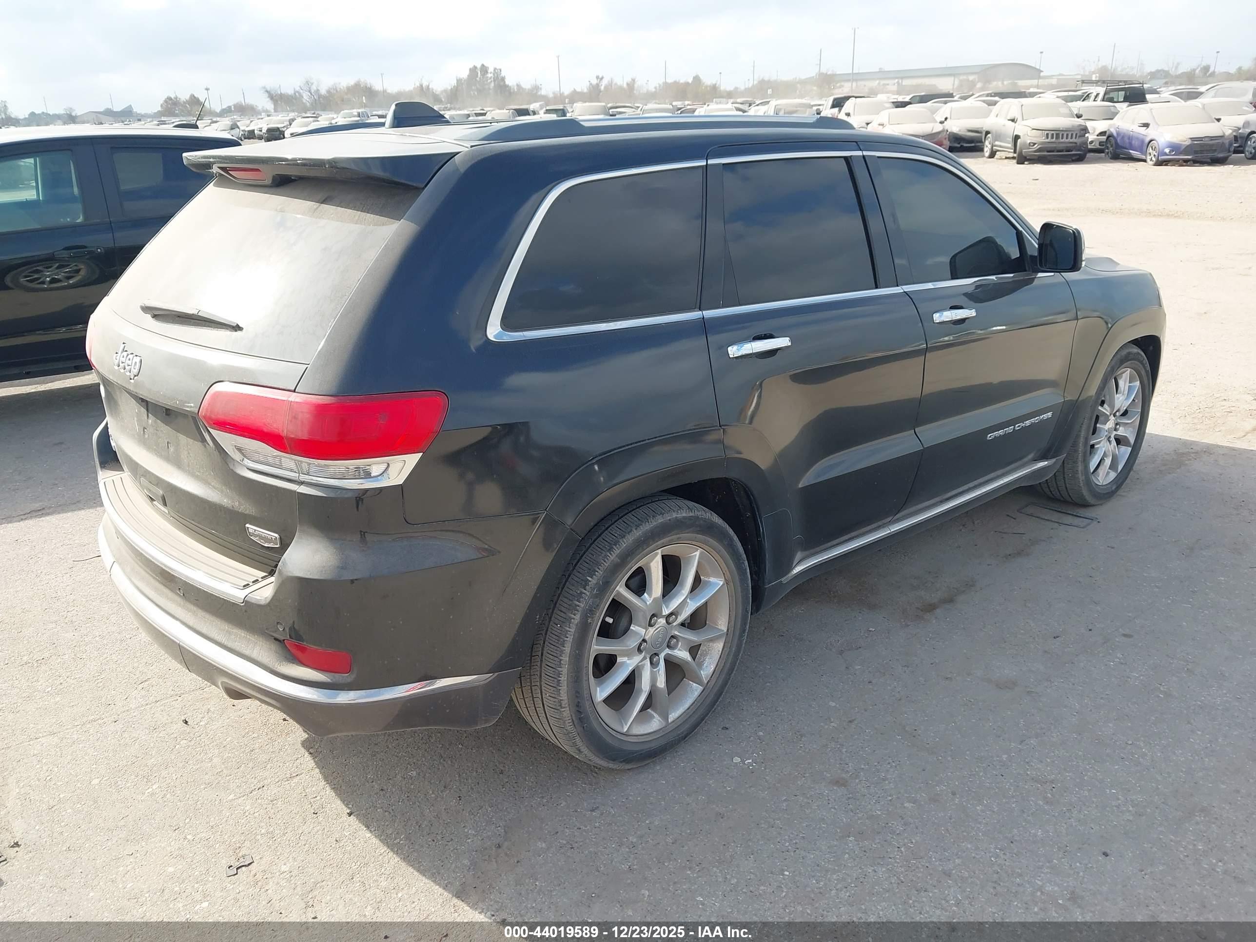 JEEP GRAND image 4