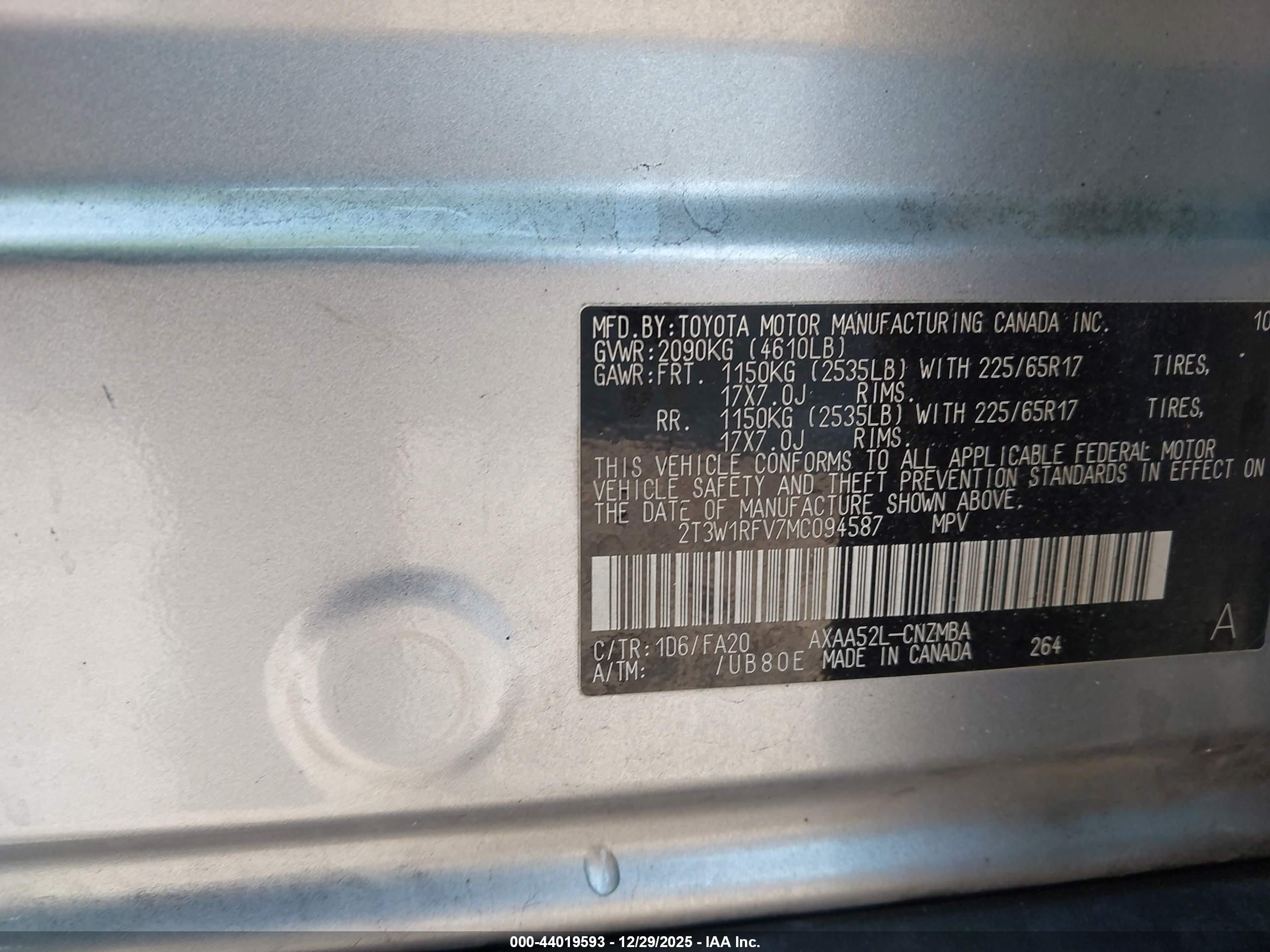 TOYOTA RAV4 image 9