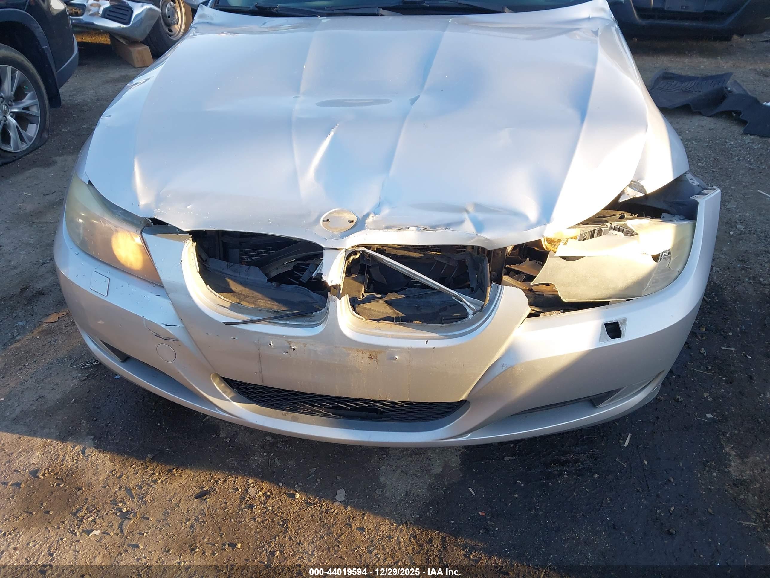 BMW 328I image 6