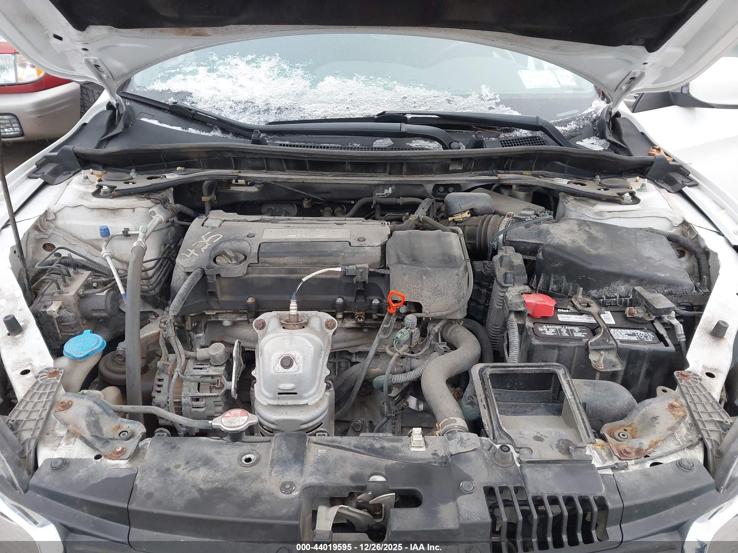 HONDA ACCORD image 10