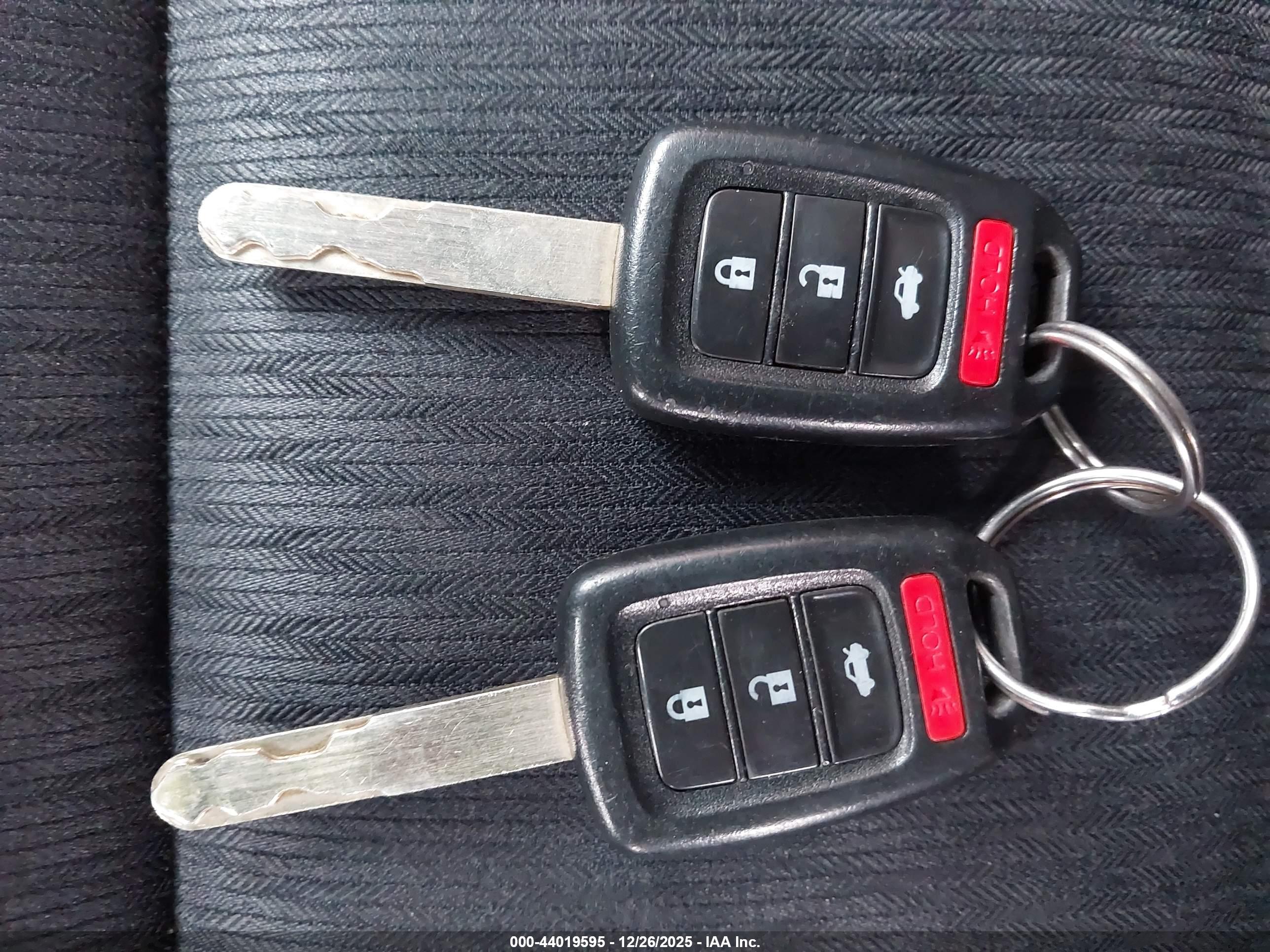 HONDA ACCORD image 11