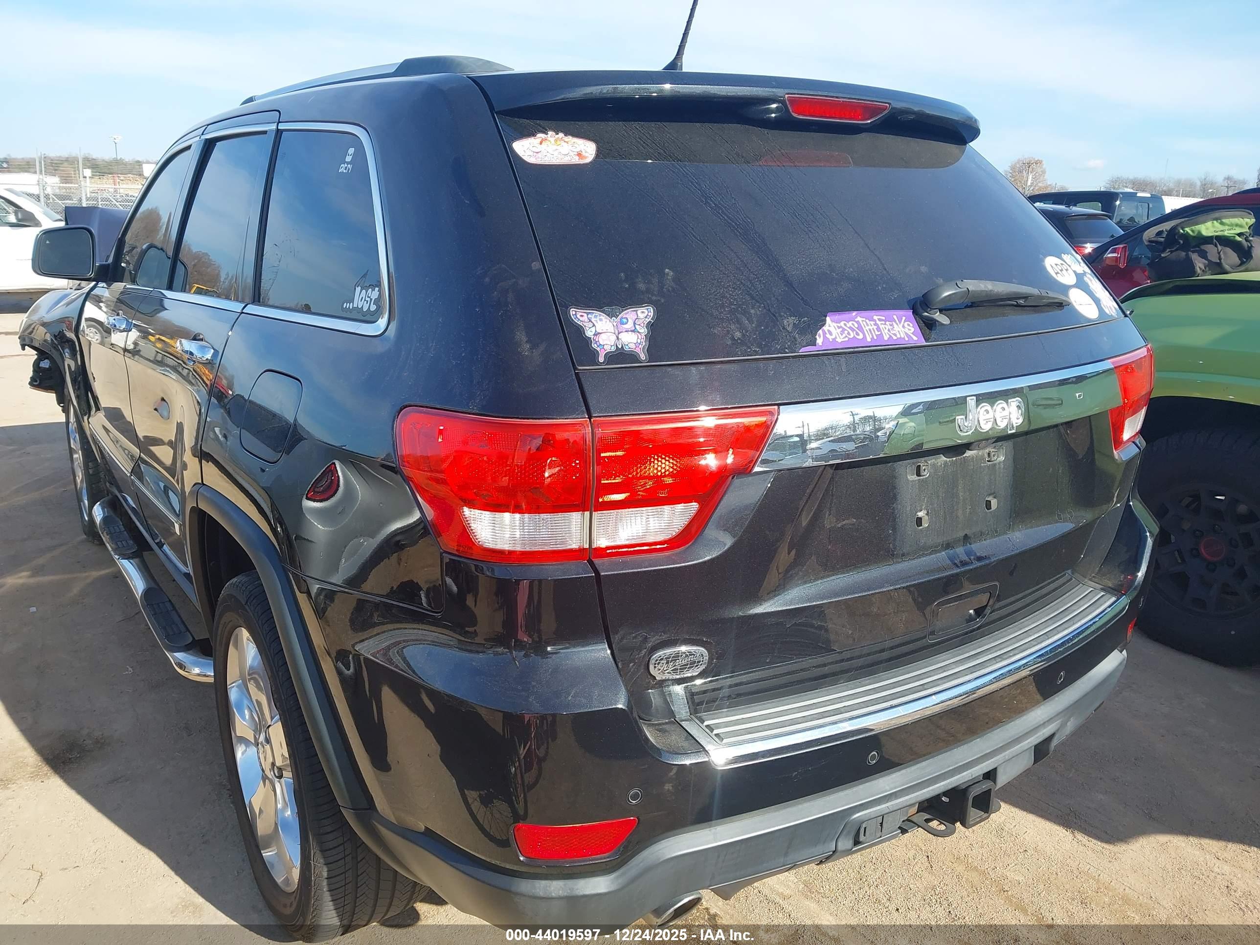 JEEP GRAND image 3