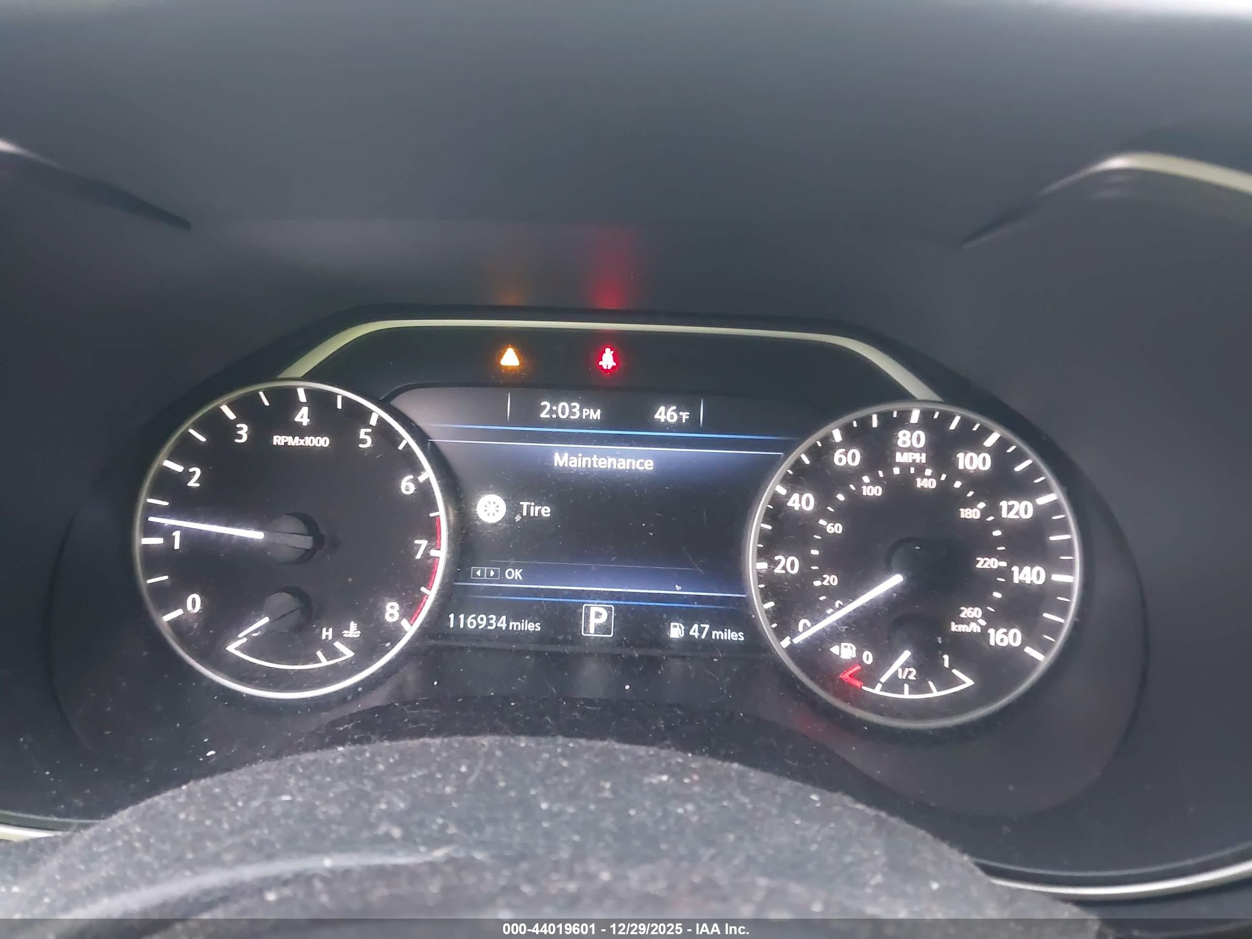 NISSAN MAXIMA image 7