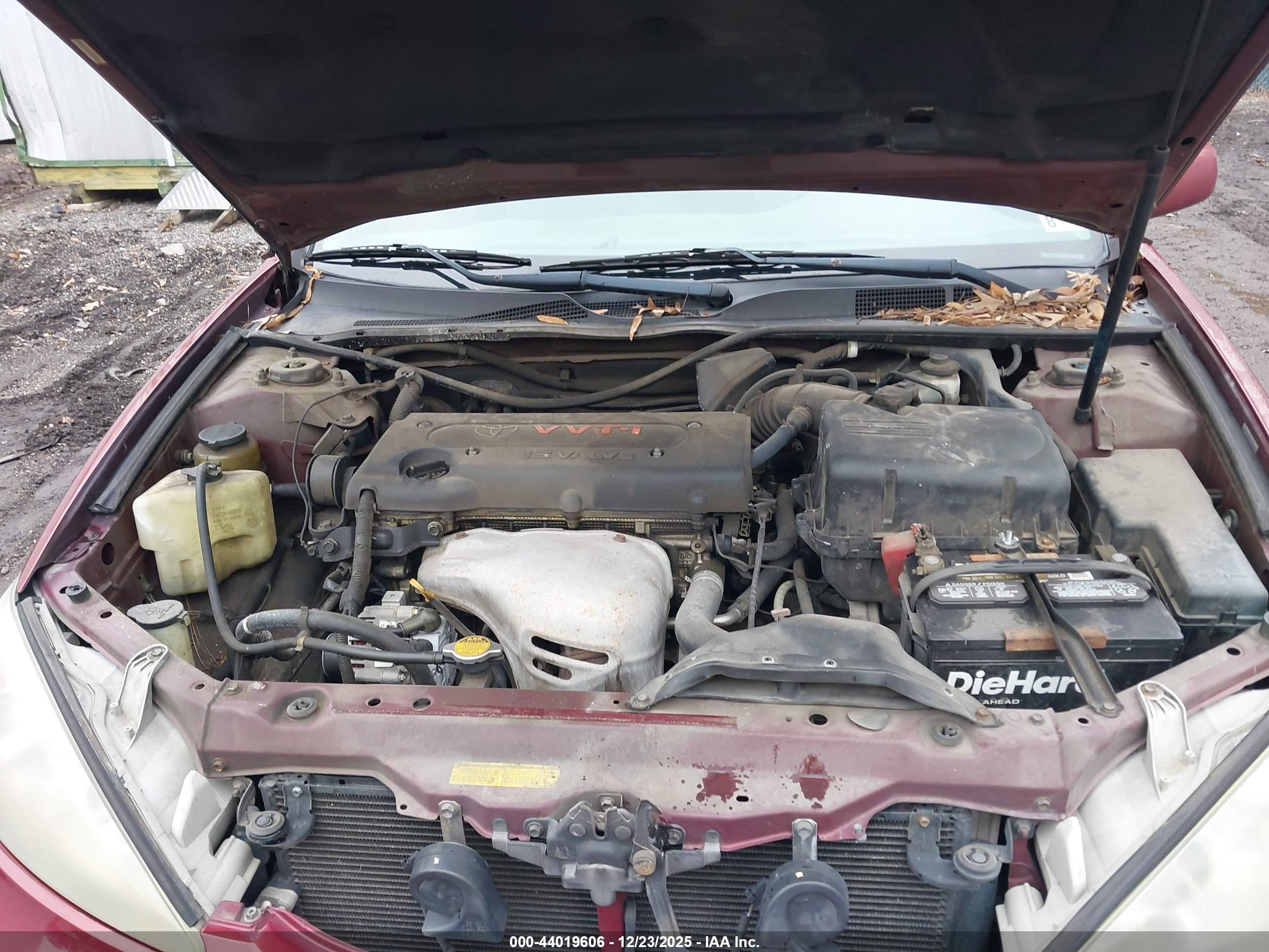 TOYOTA CAMRY image 10