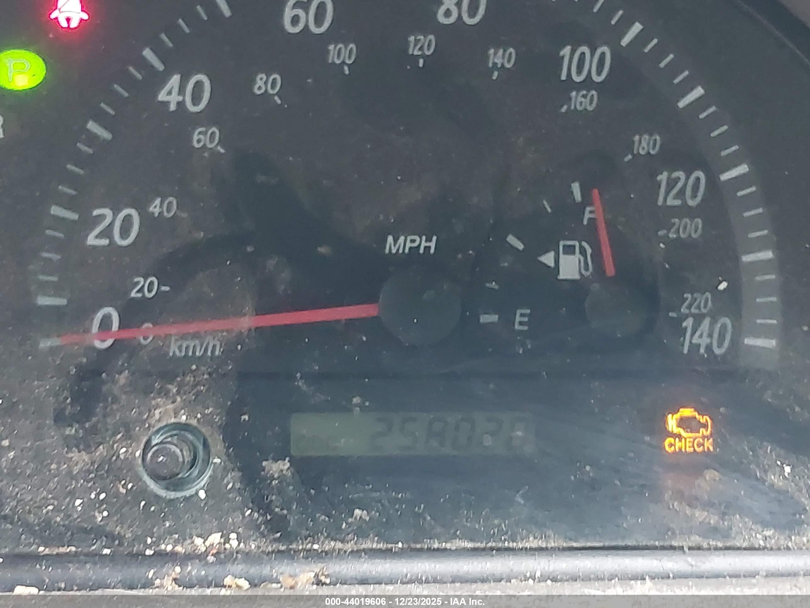 TOYOTA CAMRY image 7