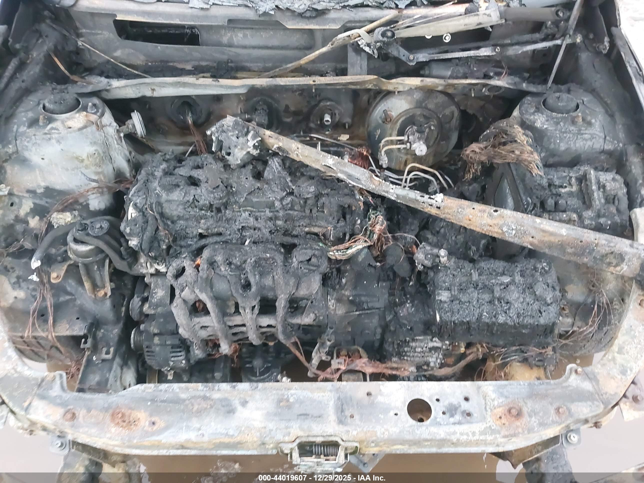 HYUNDAI SONATA image 6