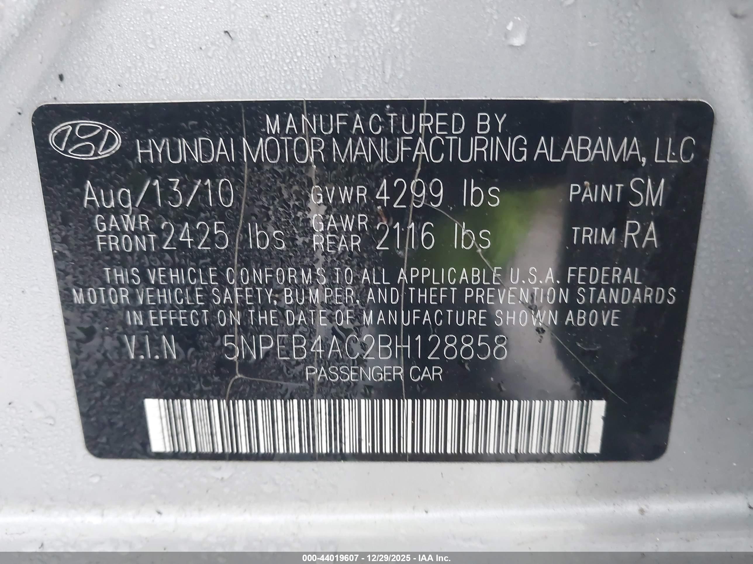 HYUNDAI SONATA image 9