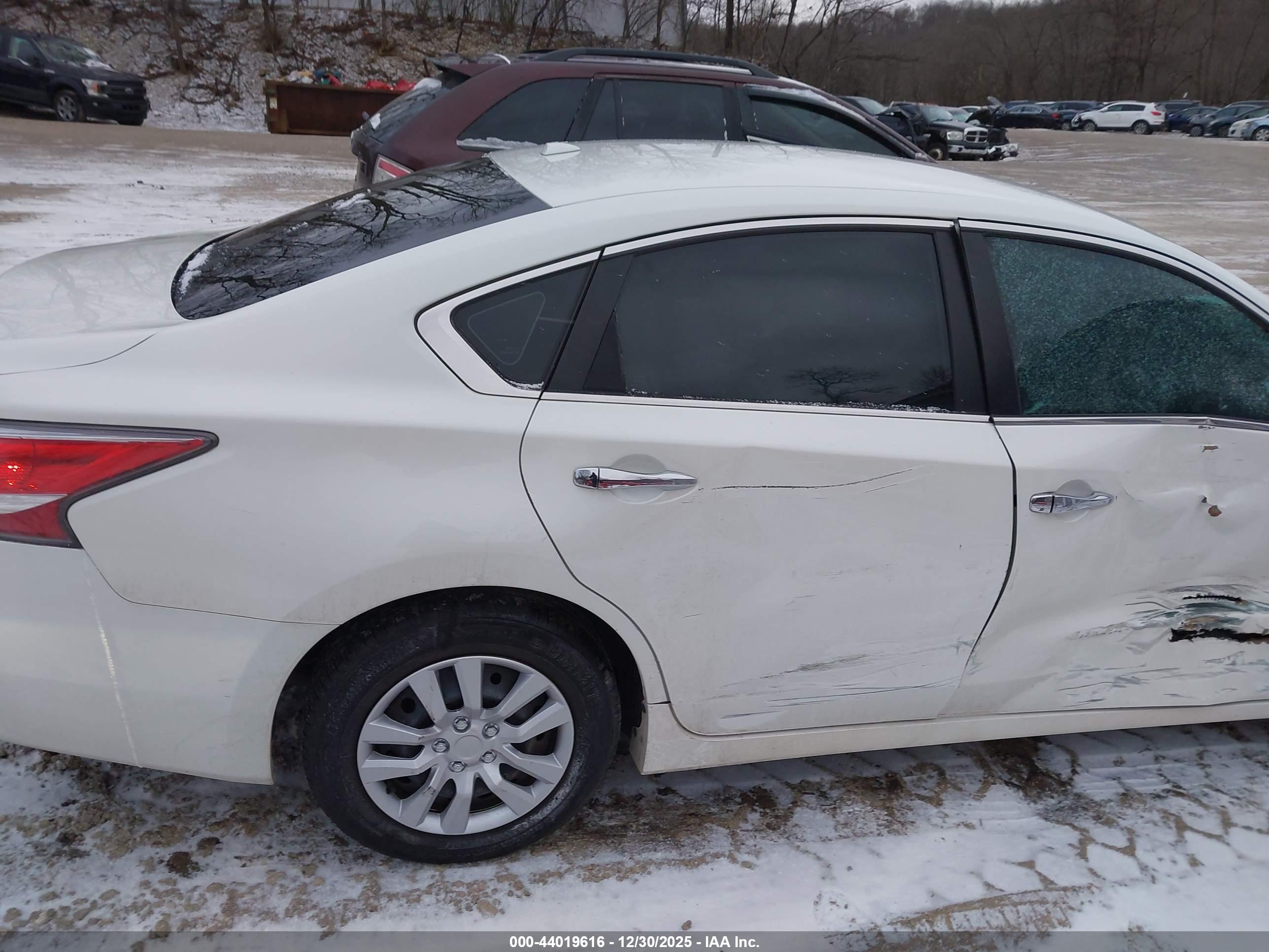 NISSAN ALTIMA image 6