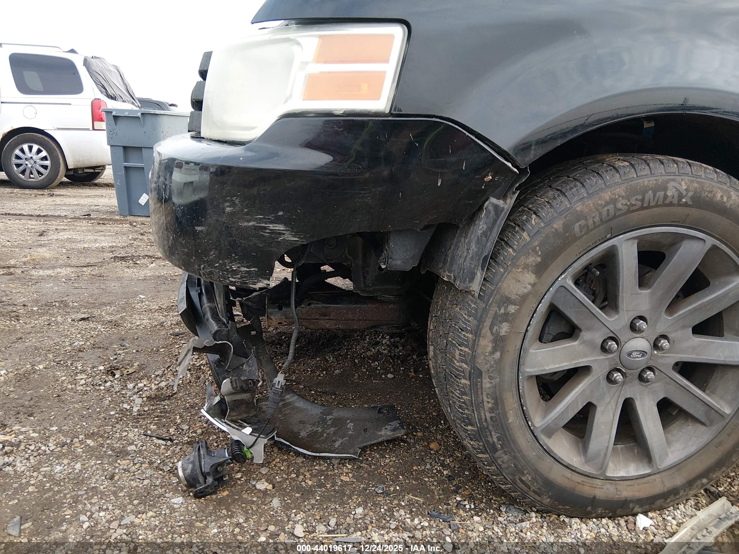 FORD FLEX image 6