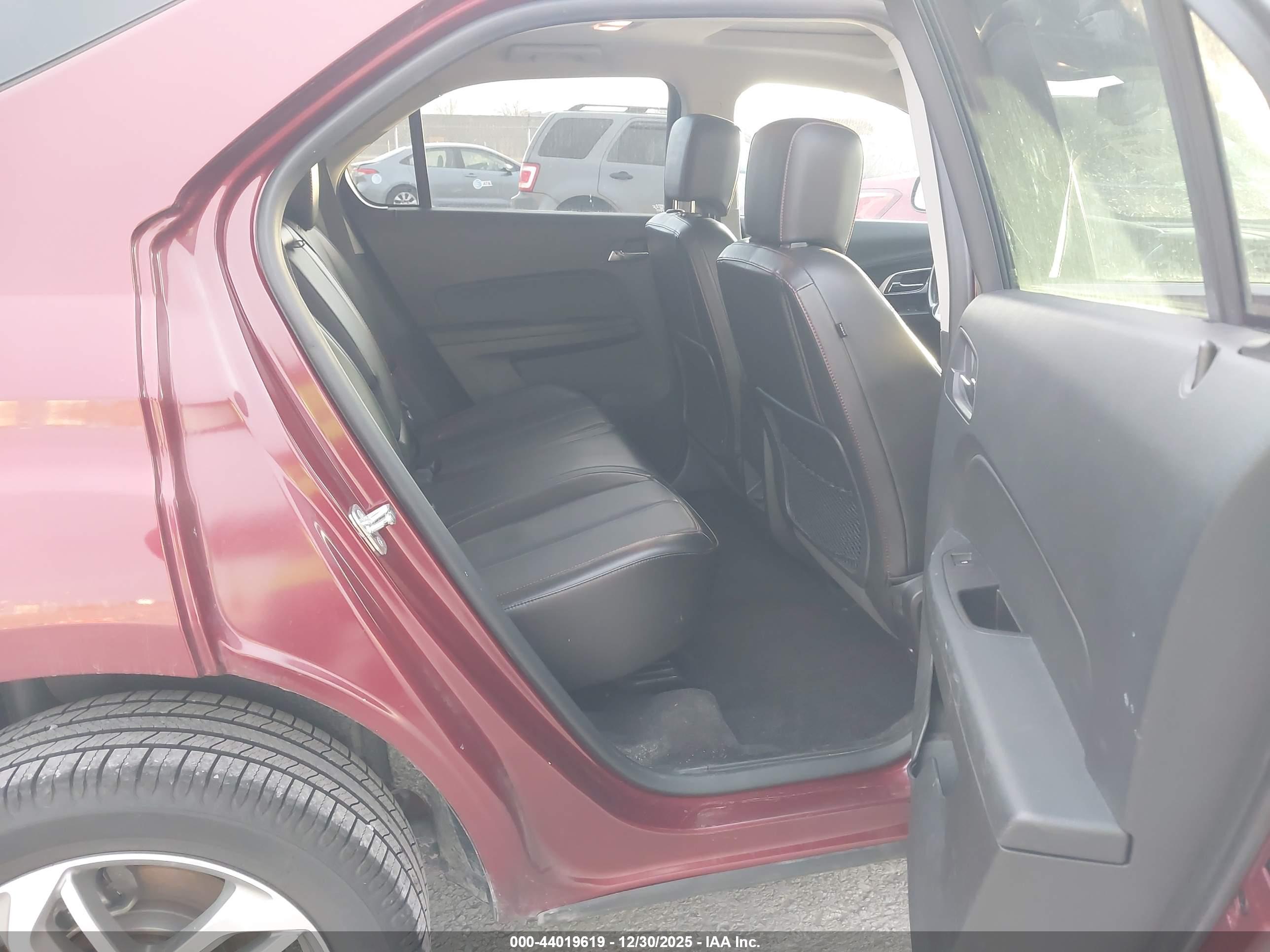 CHEVROLET EQUINOX image 8