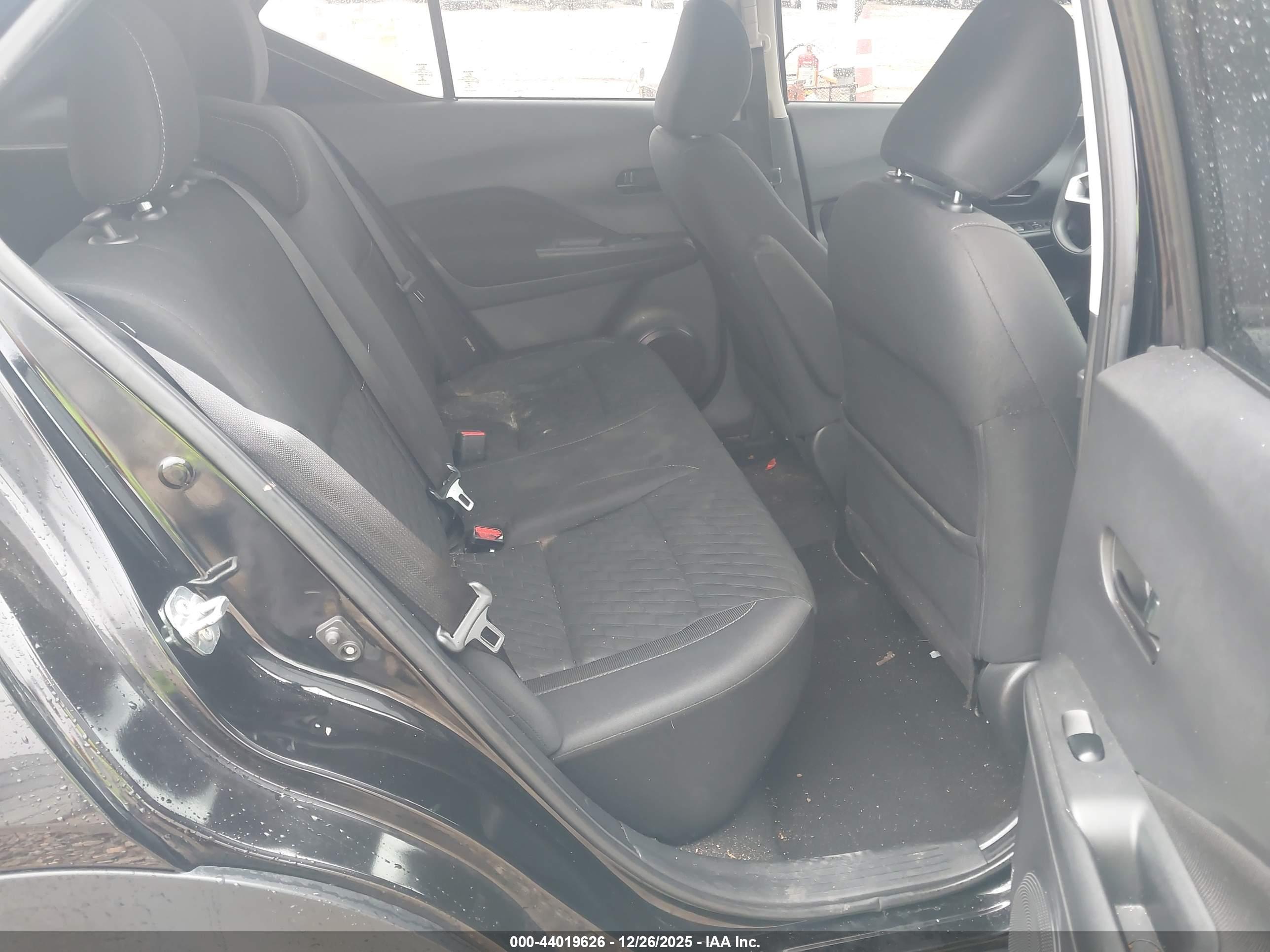 NISSAN KICKS image 8