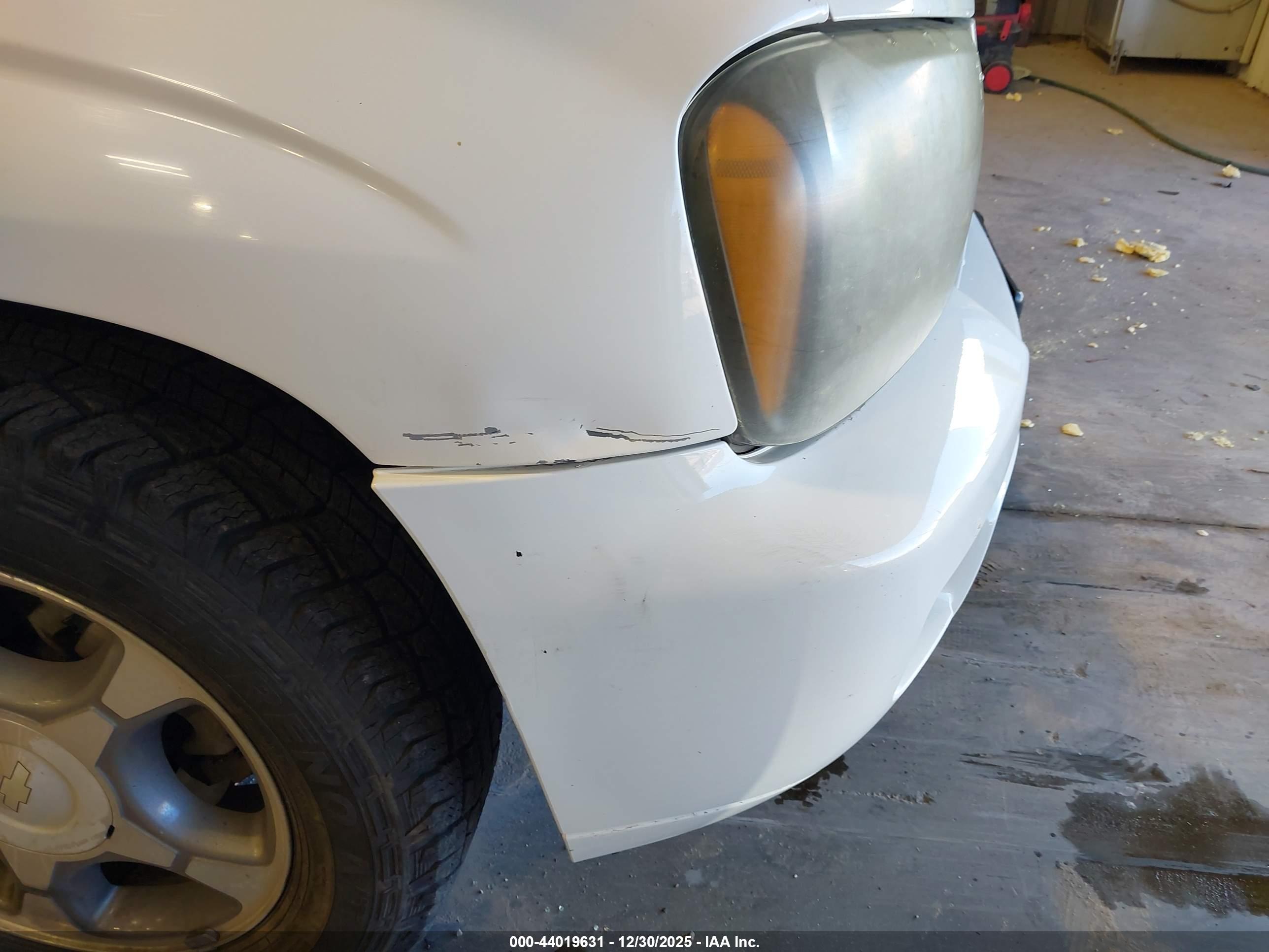 CHEVROLET TRAILBLAZER image 6