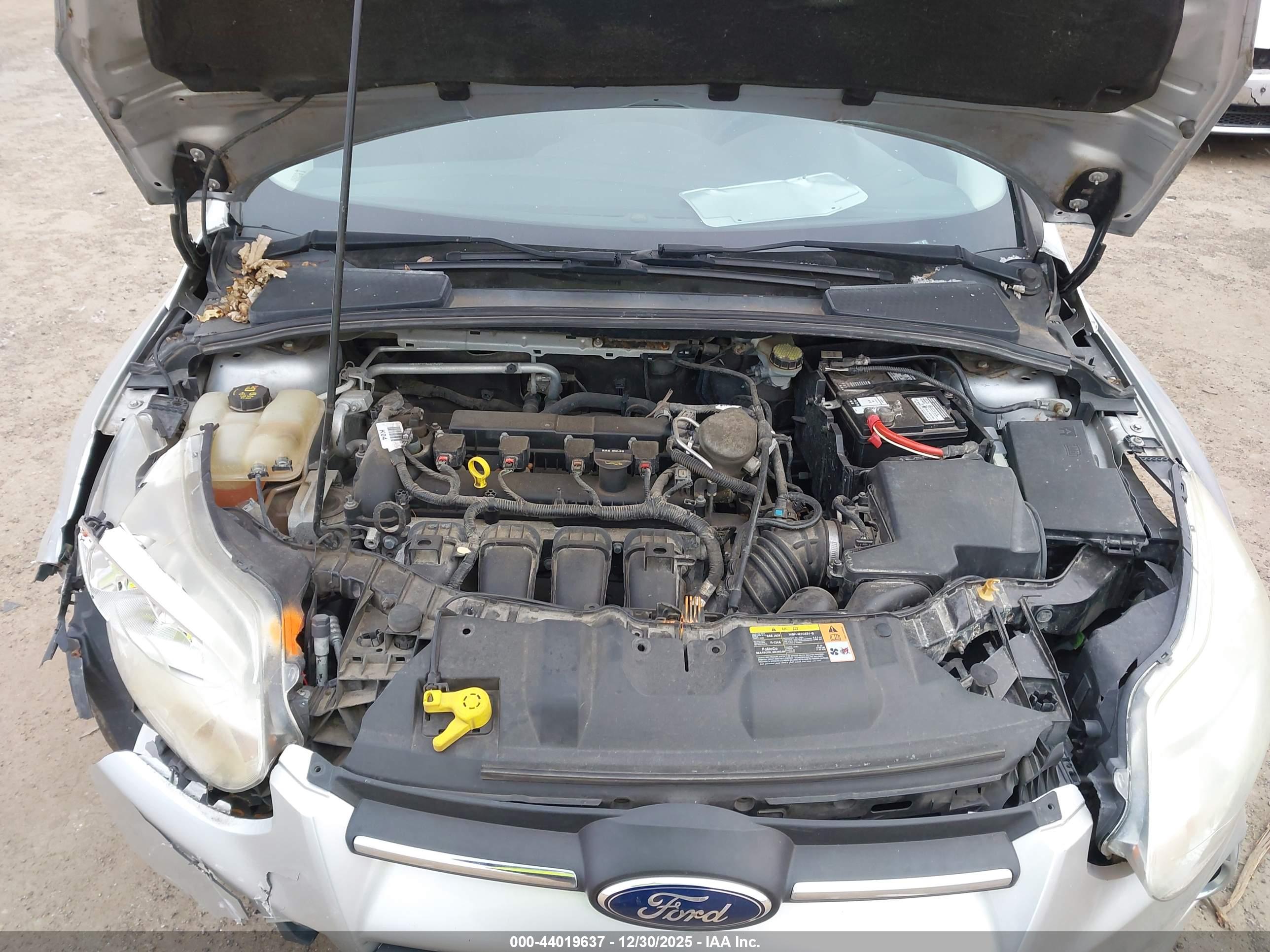 FORD FOCUS image 10
