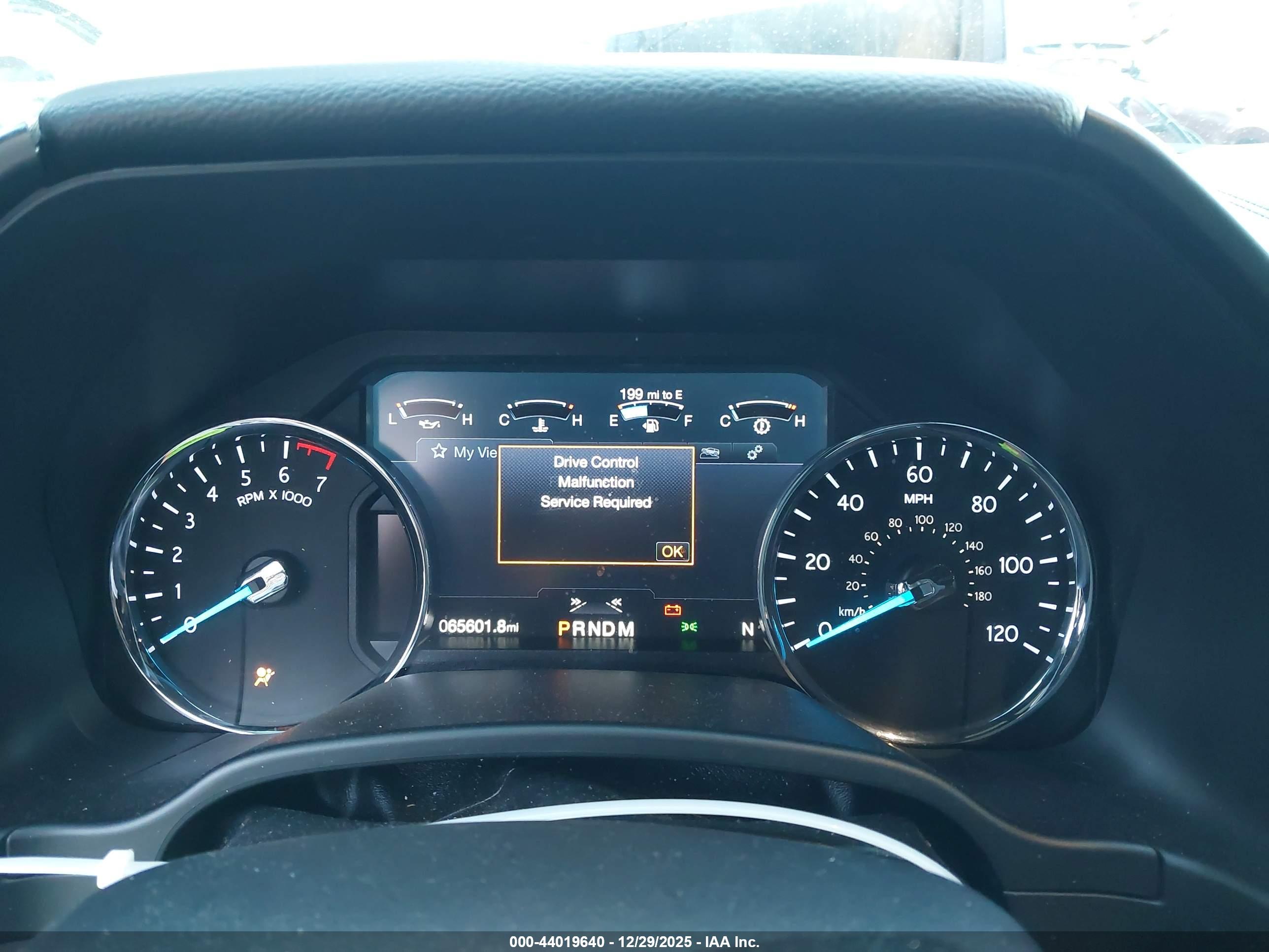 FORD EXPEDITION image 7