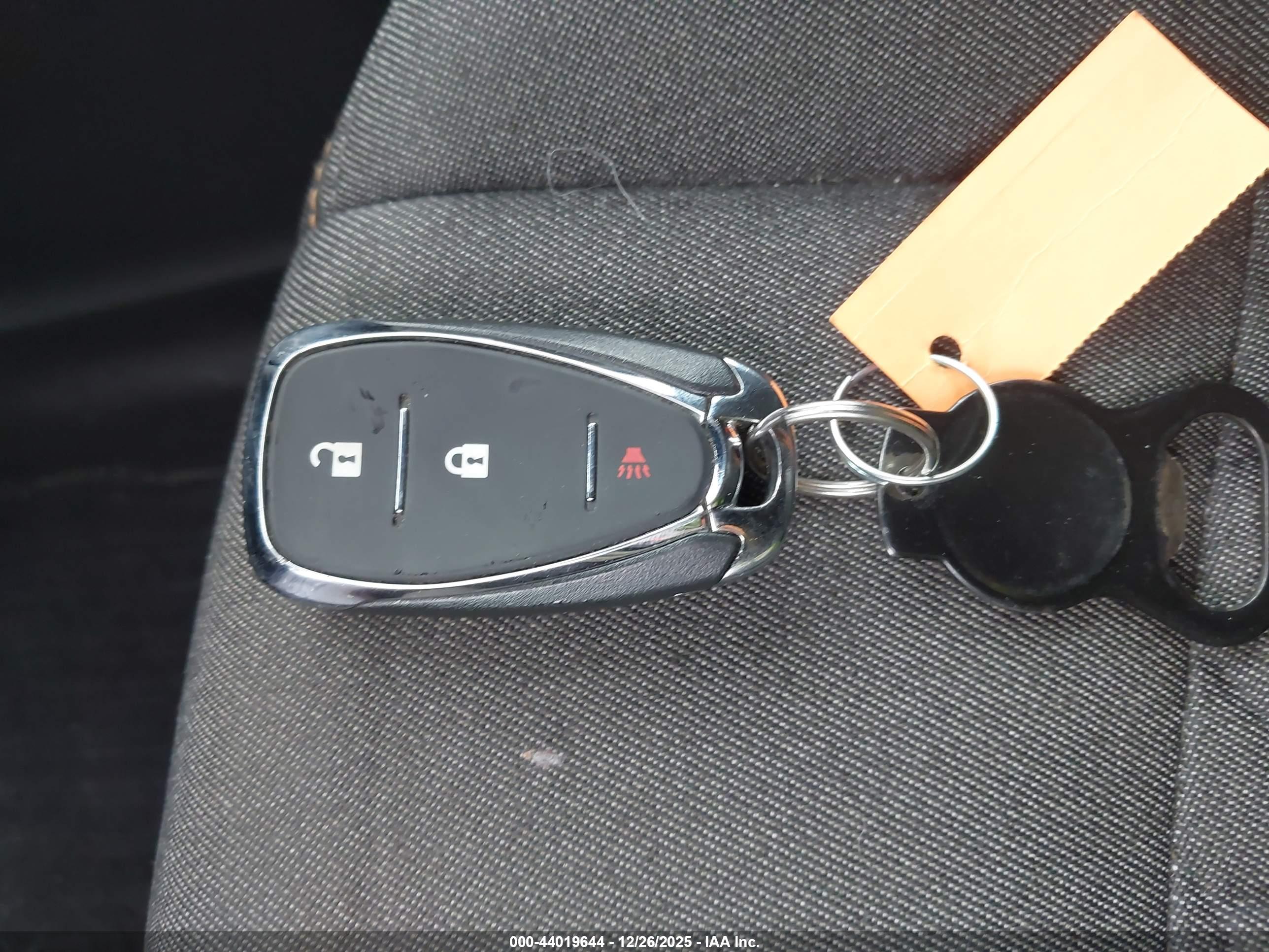 CHEVROLET EQUINOX image 11