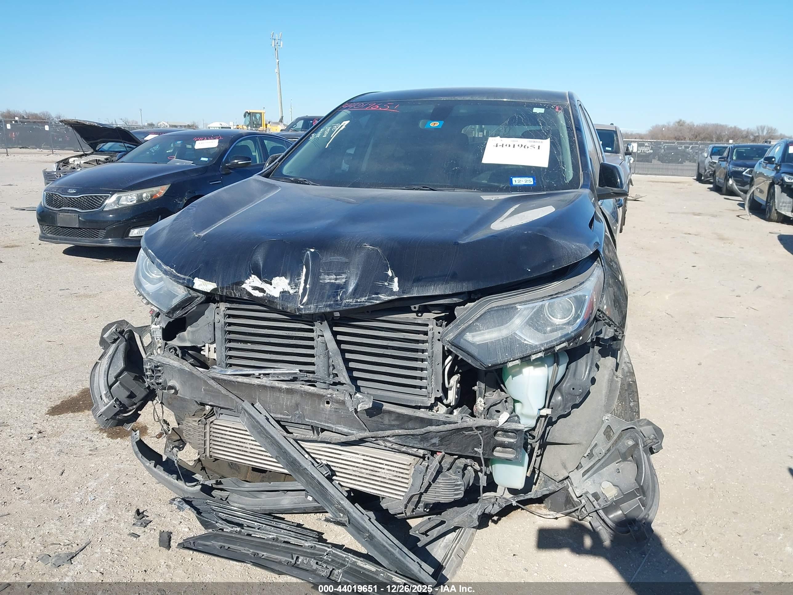 CHEVROLET EQUINOX image 6