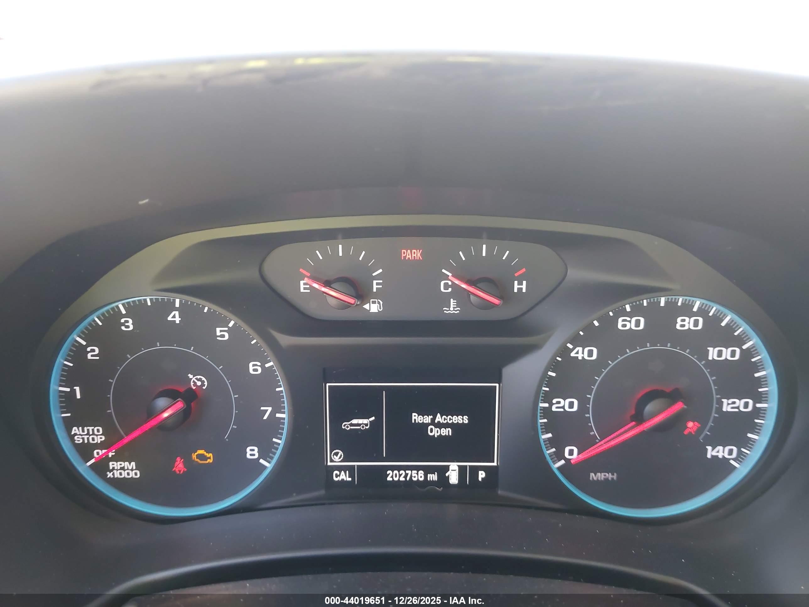 CHEVROLET EQUINOX image 7