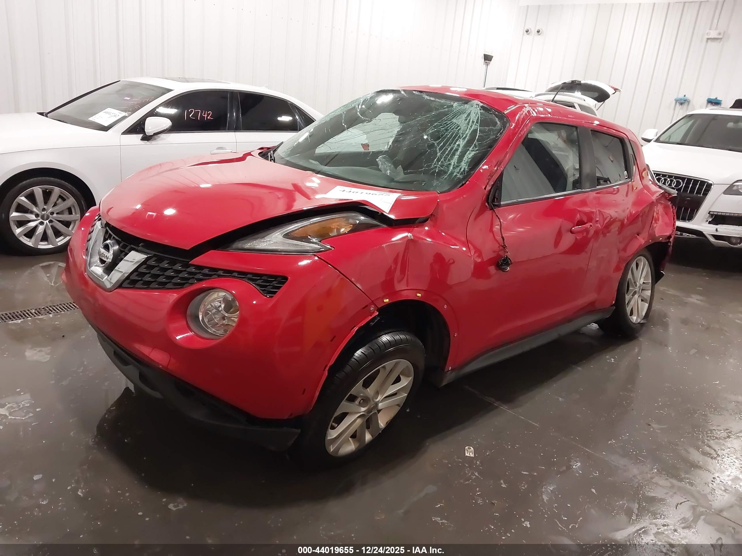 NISSAN JUKE image 2