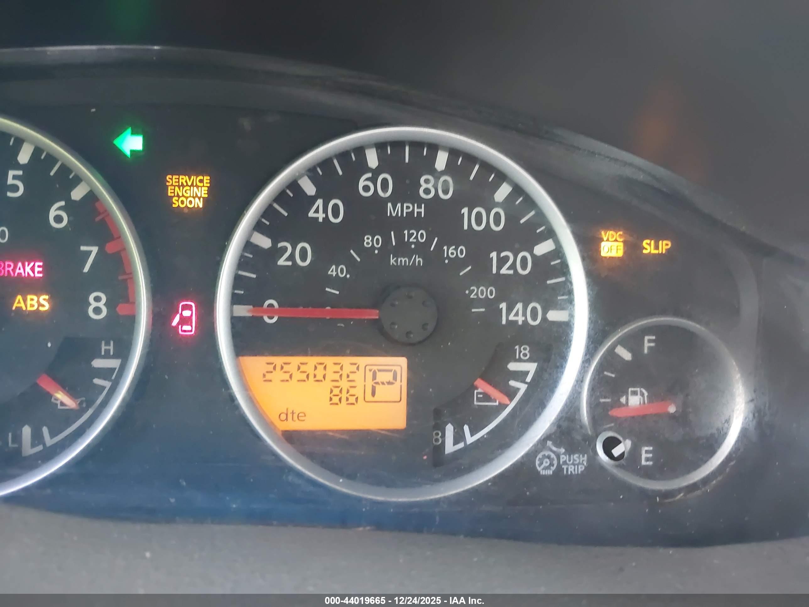 NISSAN PATHFINDER image 7