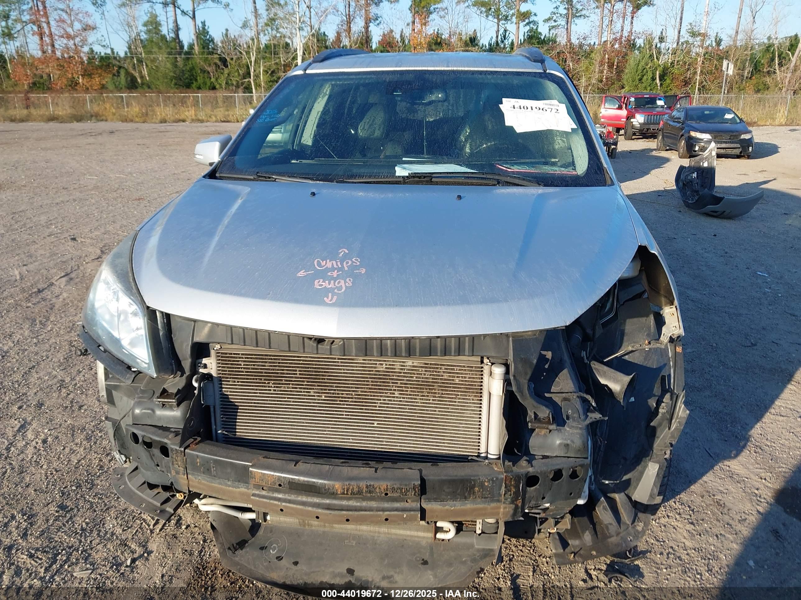 CHEVROLET TRAVERSE image 6