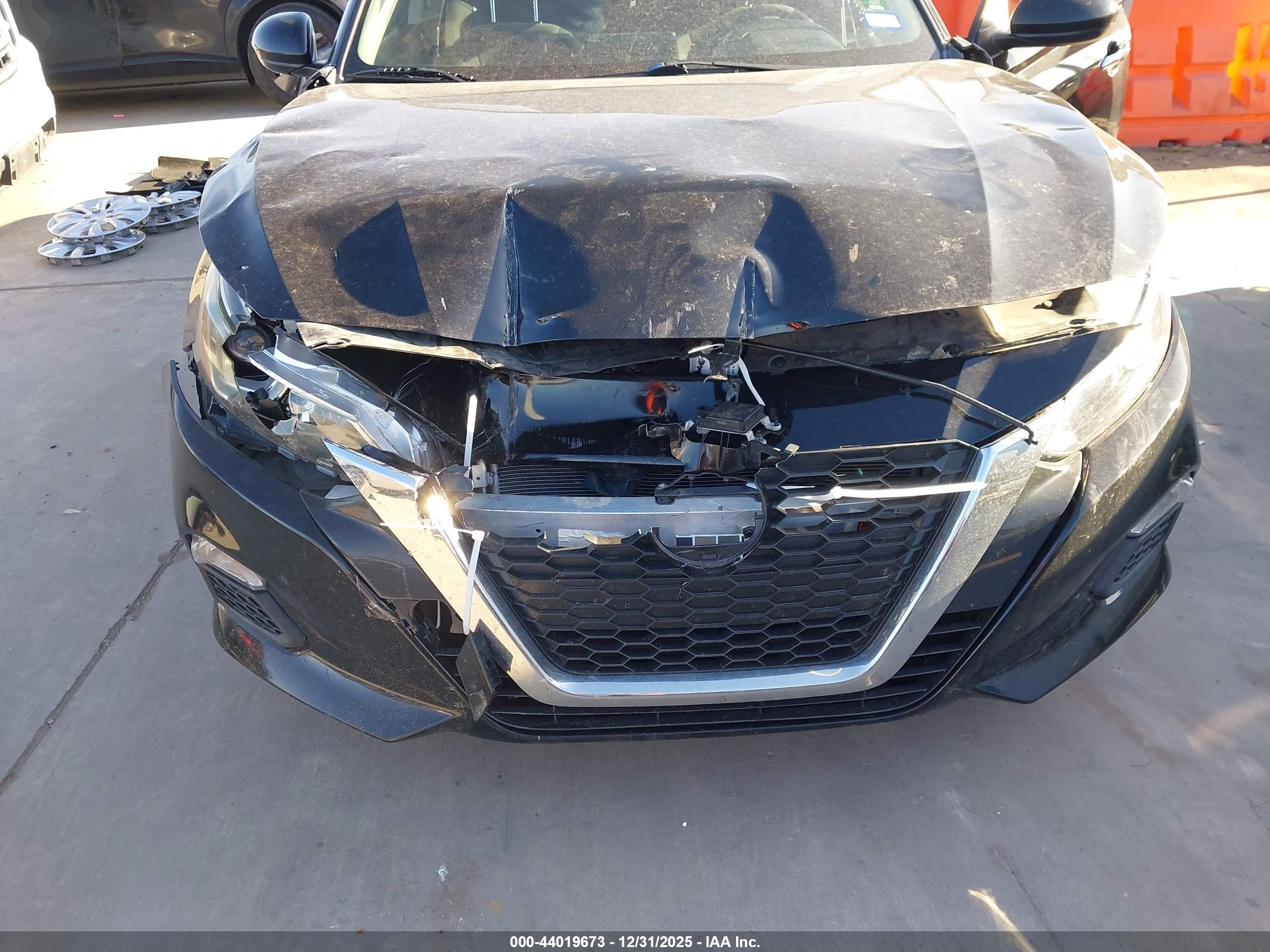 NISSAN ALTIMA image 6