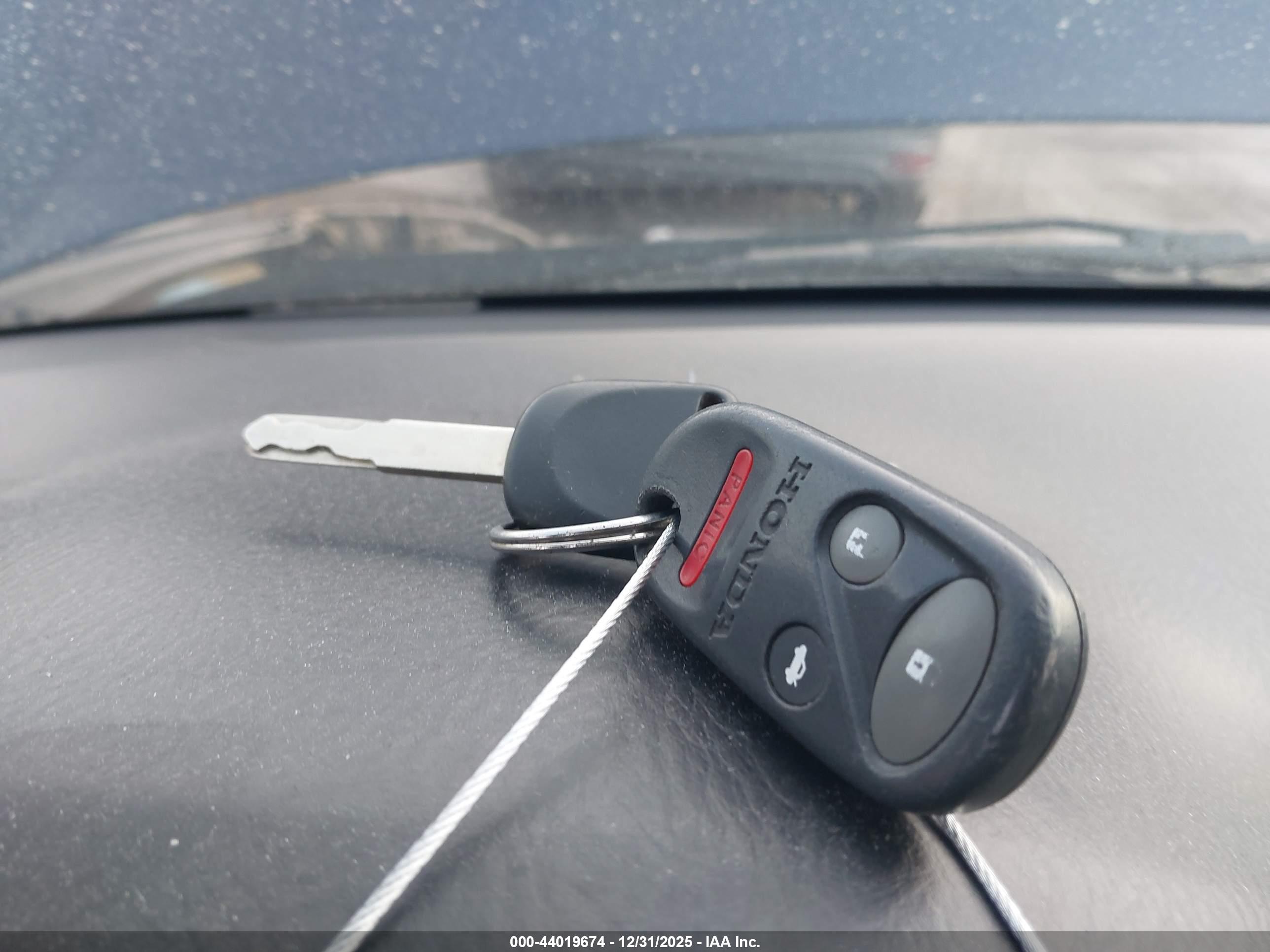HONDA CR-V image 11