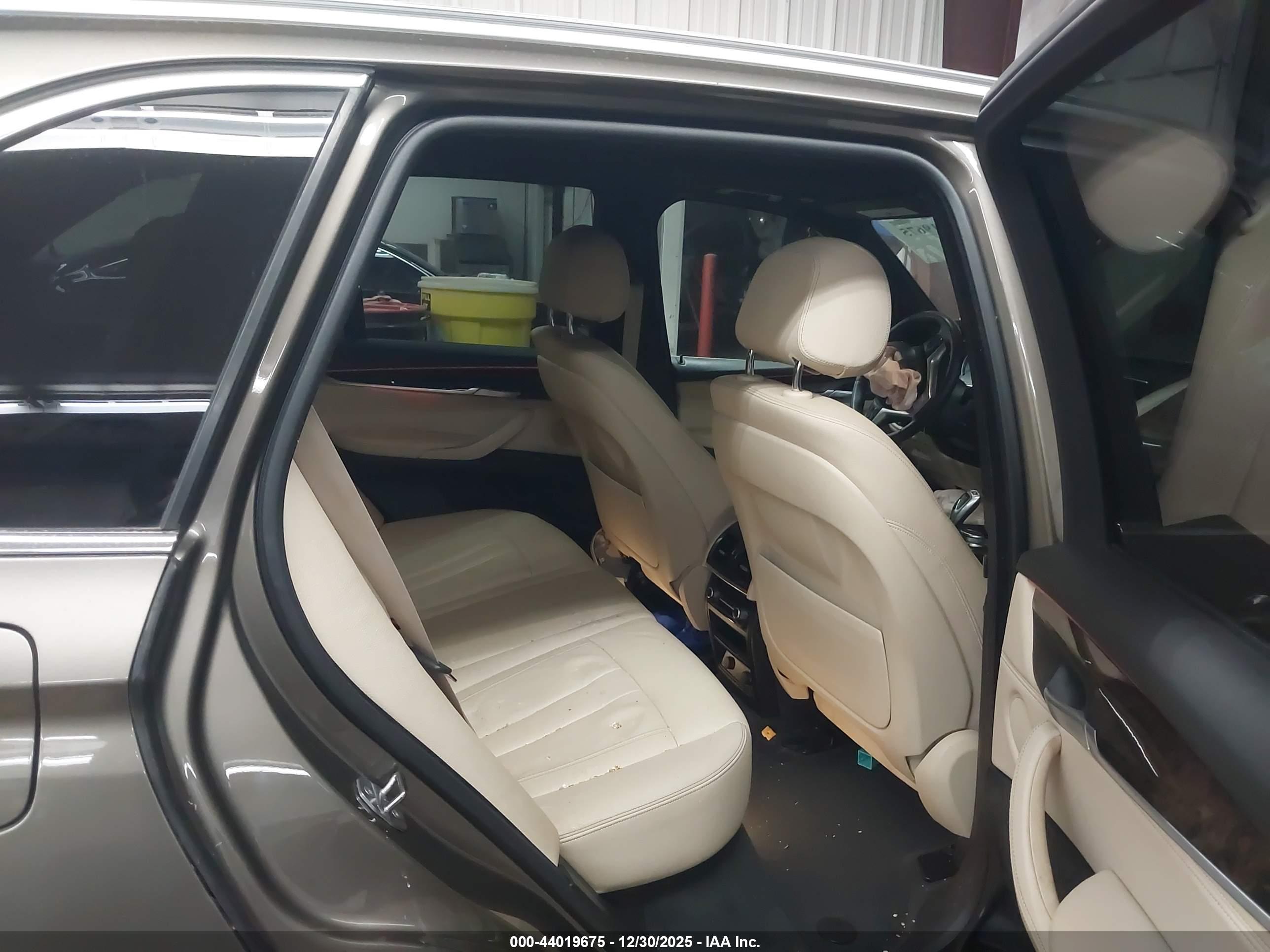 BMW X5 image 8