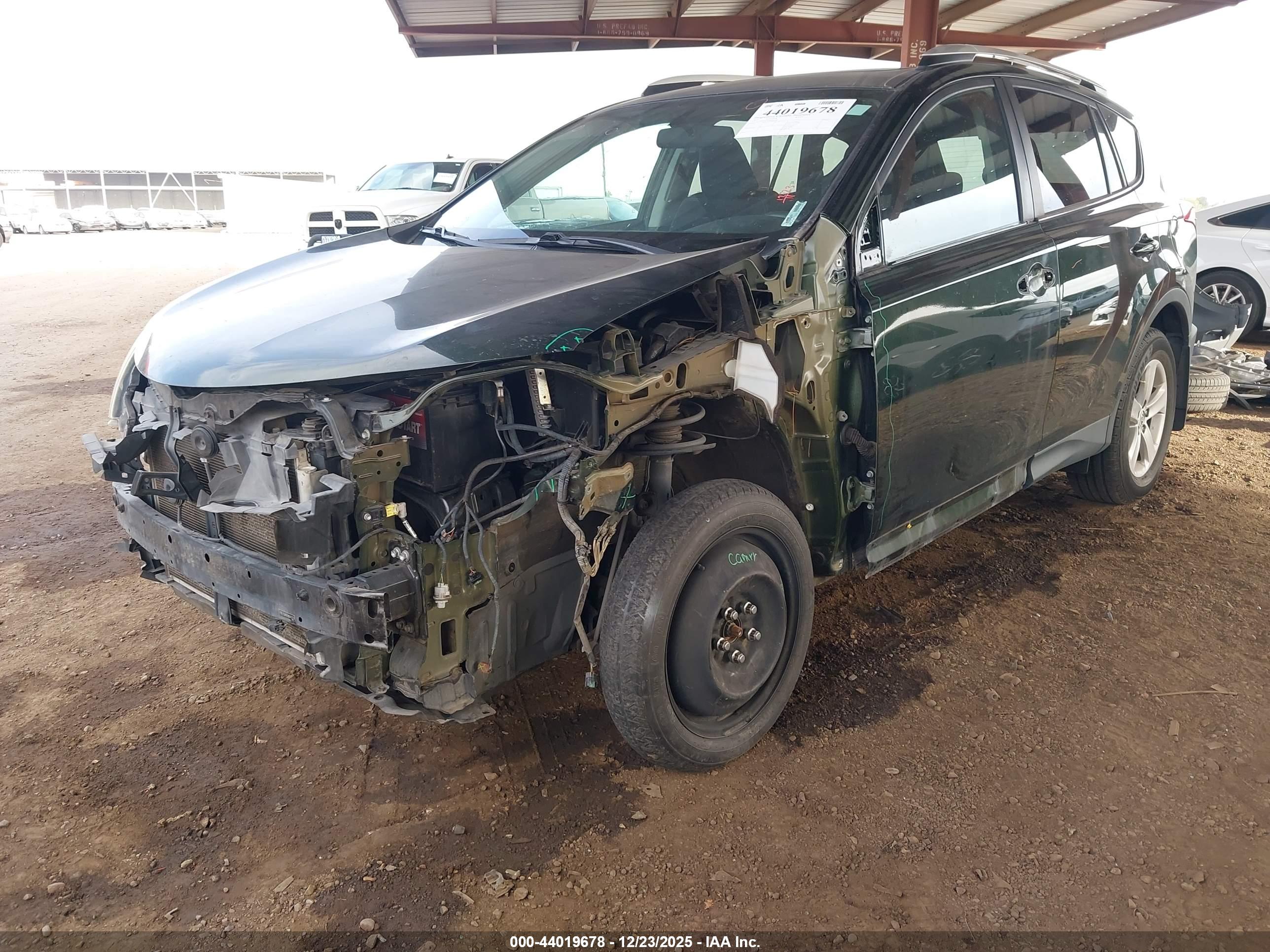 TOYOTA RAV4 image 6