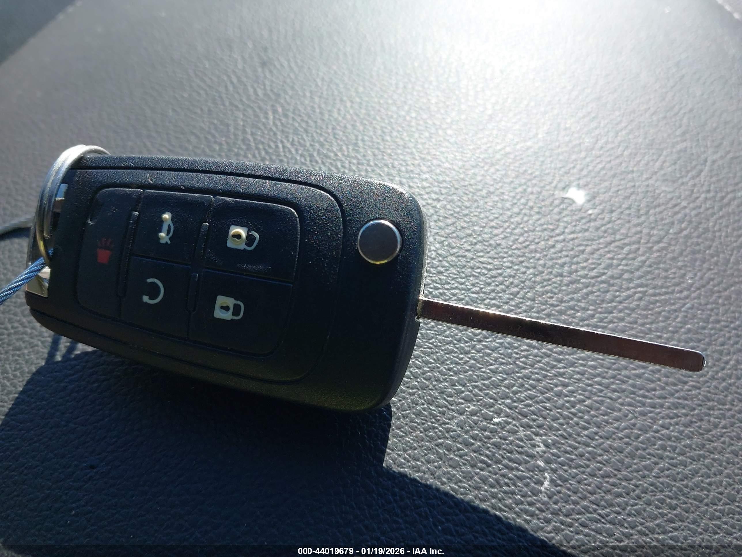 BUICK LACROSSE image 11