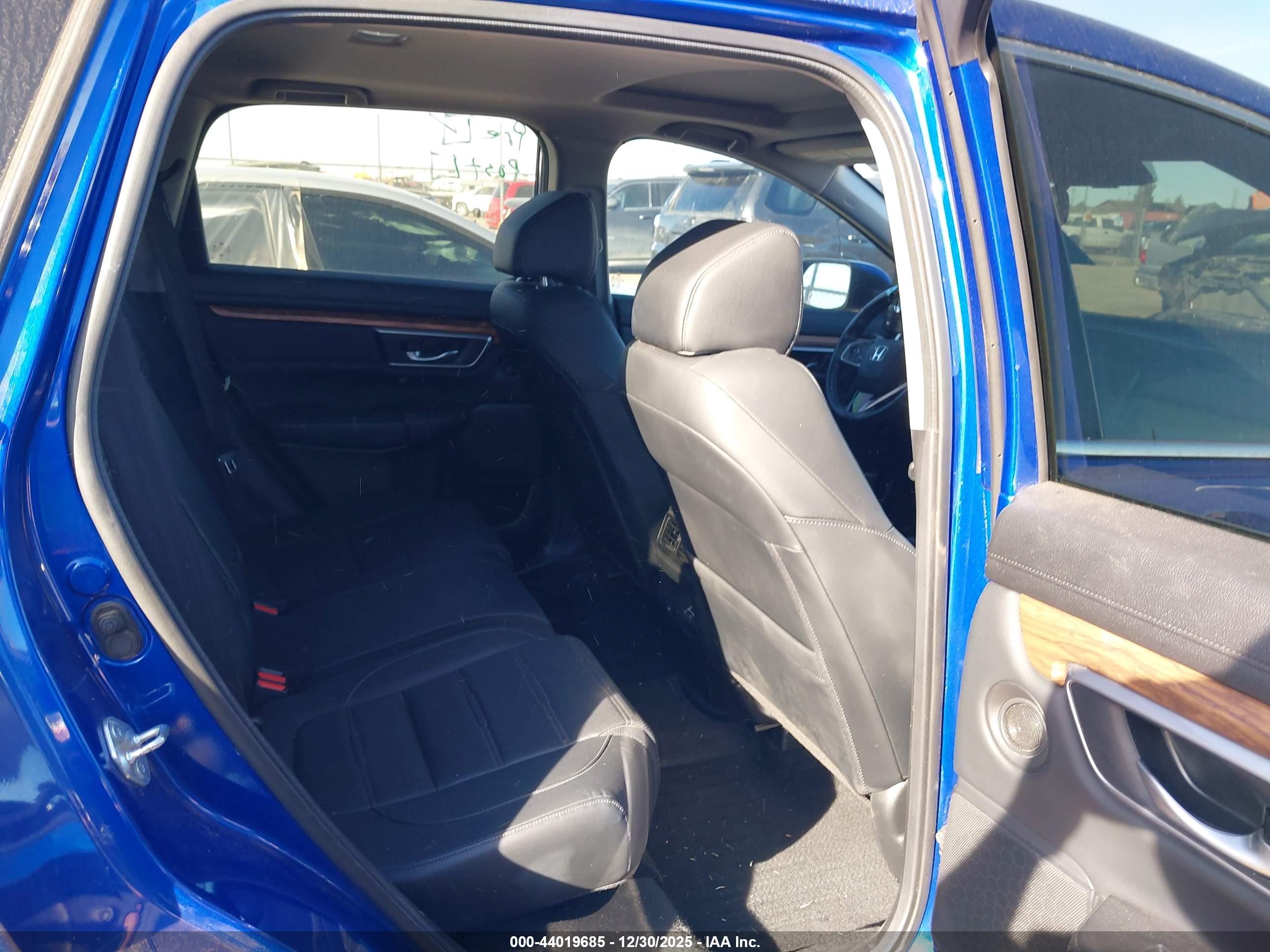 HONDA CR-V image 8
