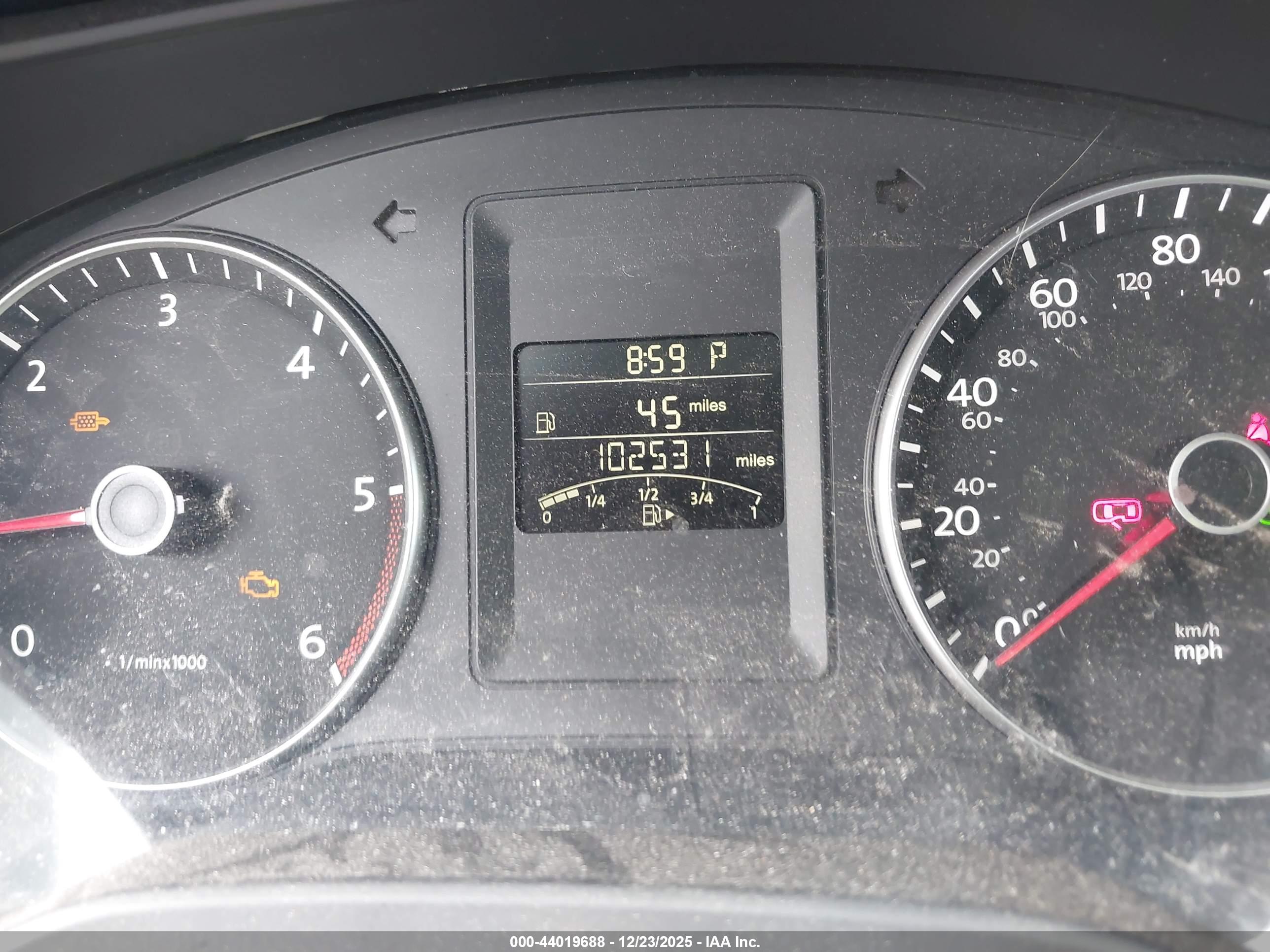 VOLKSWAGEN JETTA image 7