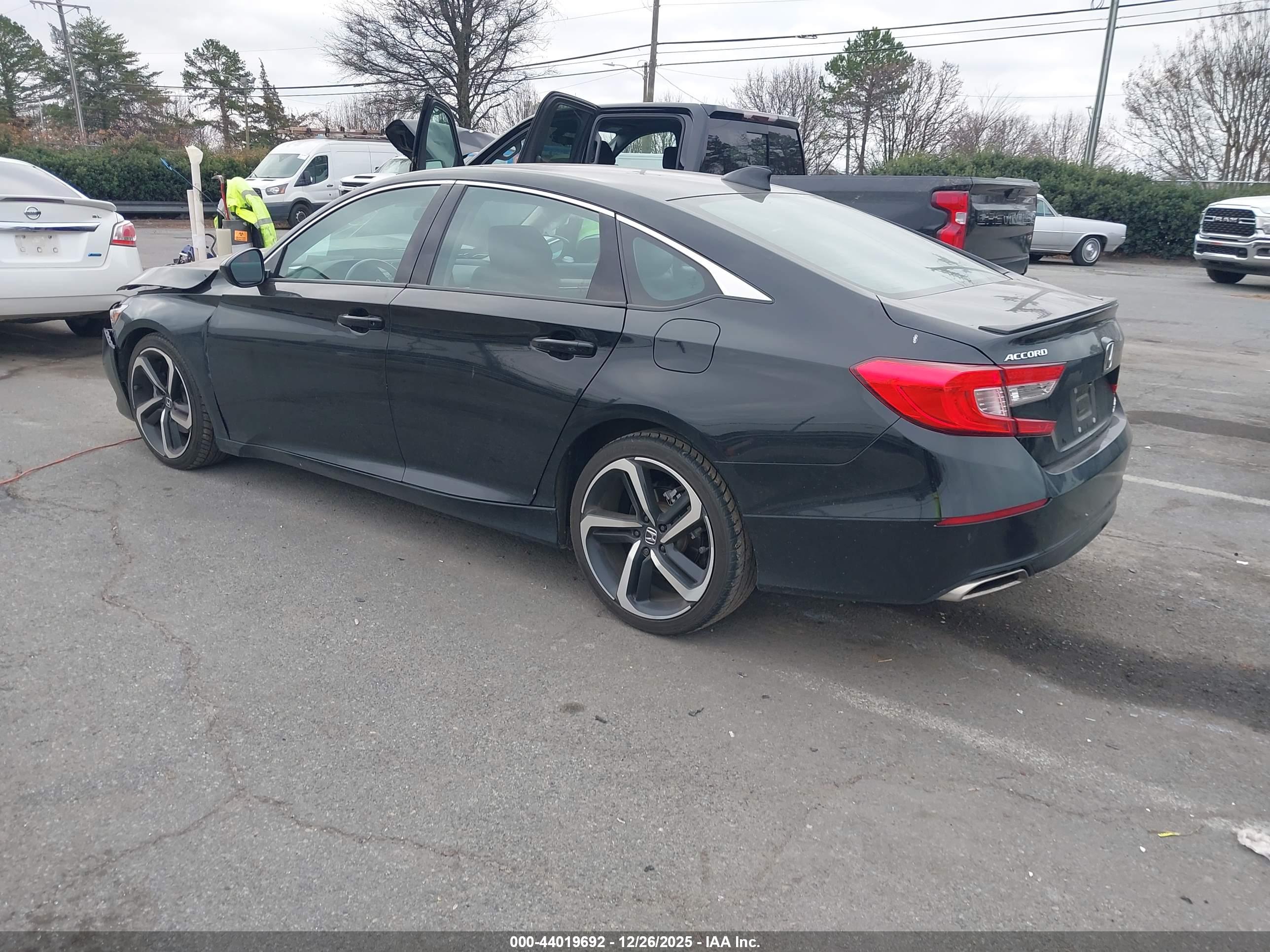 HONDA ACCORD image 3