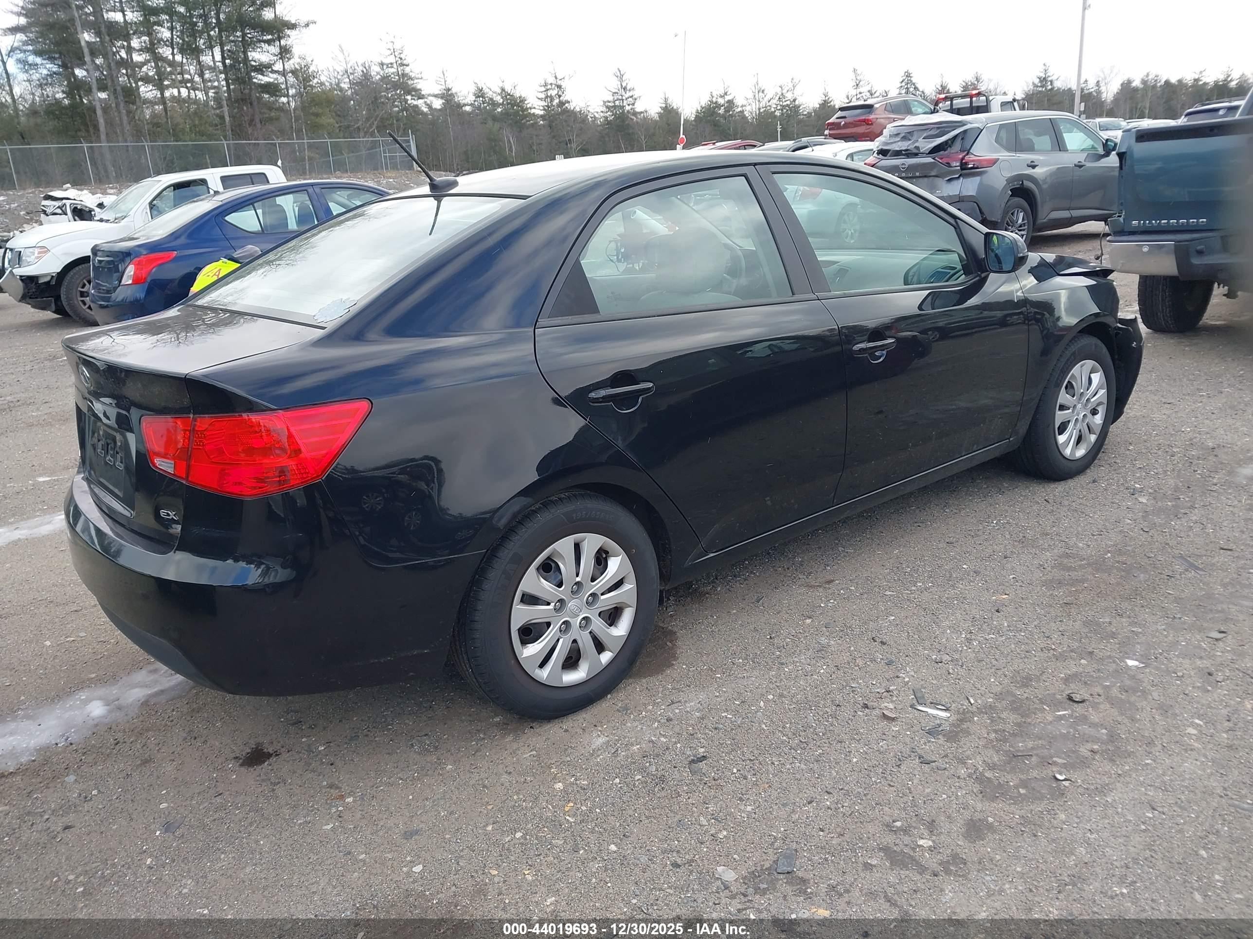 KIA FORTE image 4