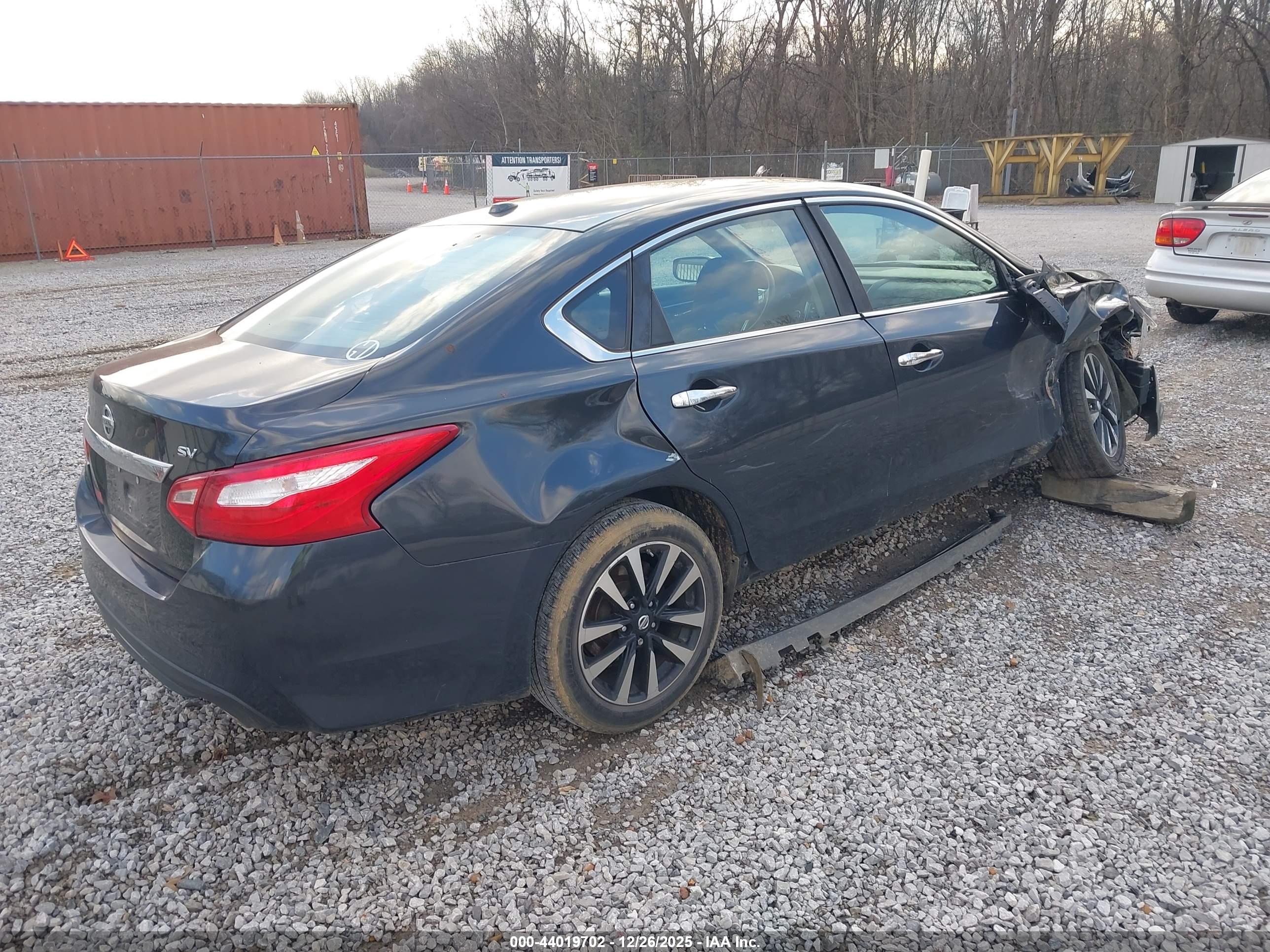 NISSAN ALTIMA image 4