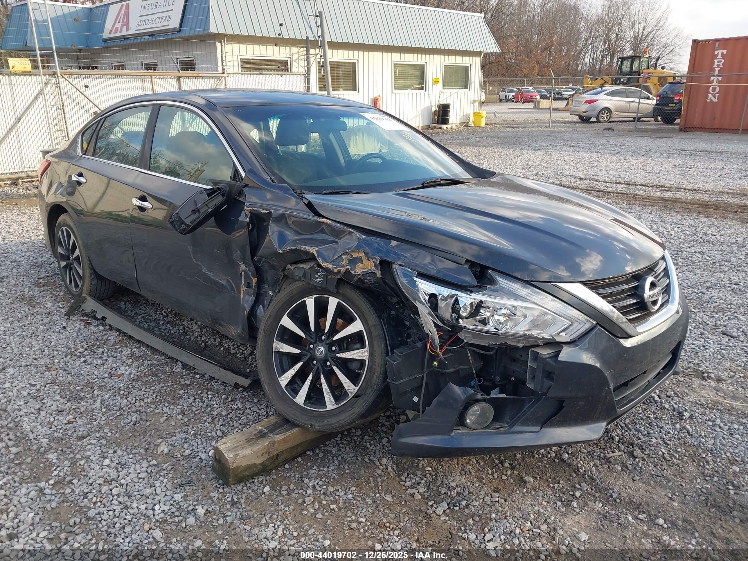 NISSAN ALTIMA image 6