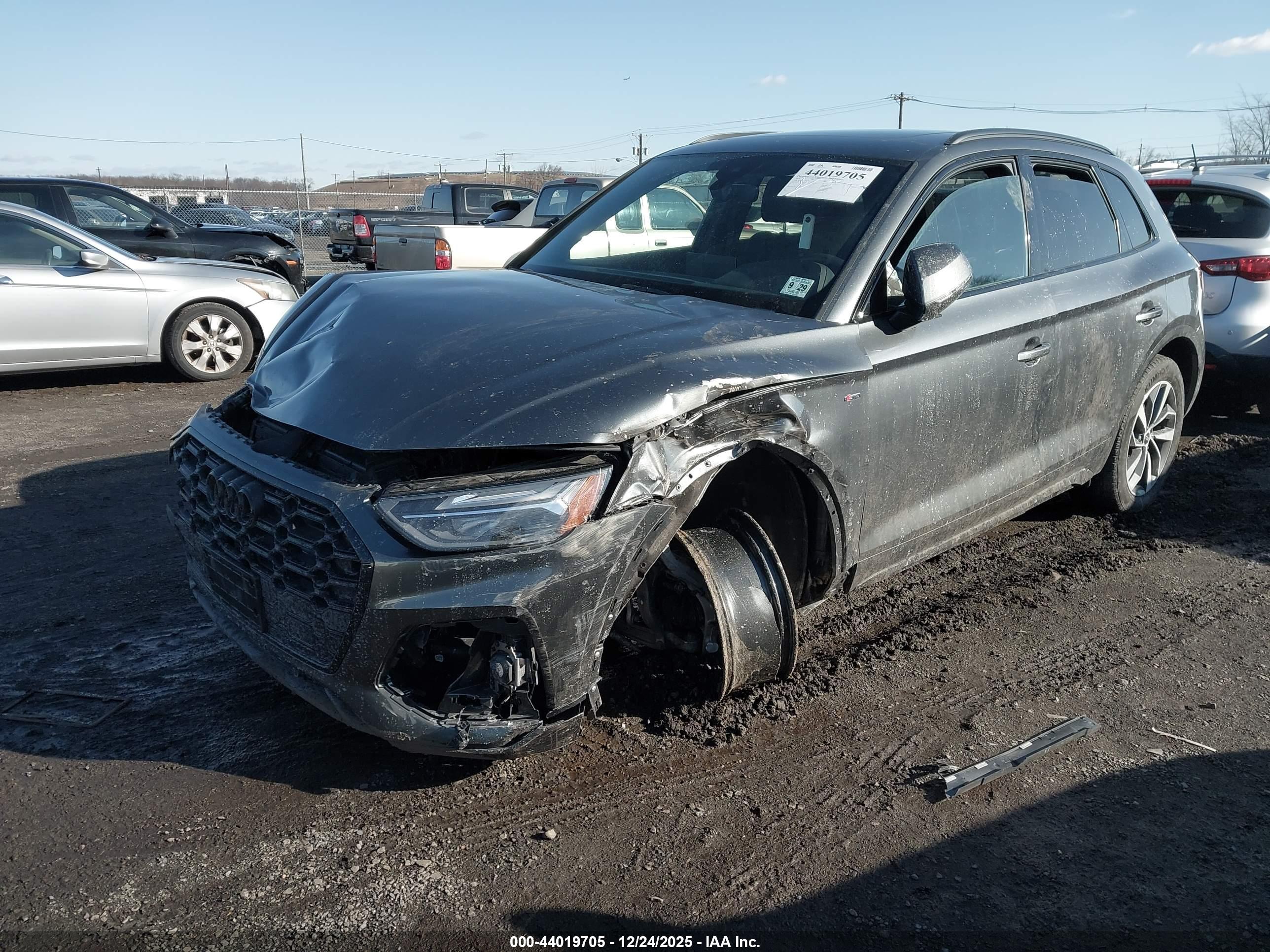 AUDI Q5 image 2