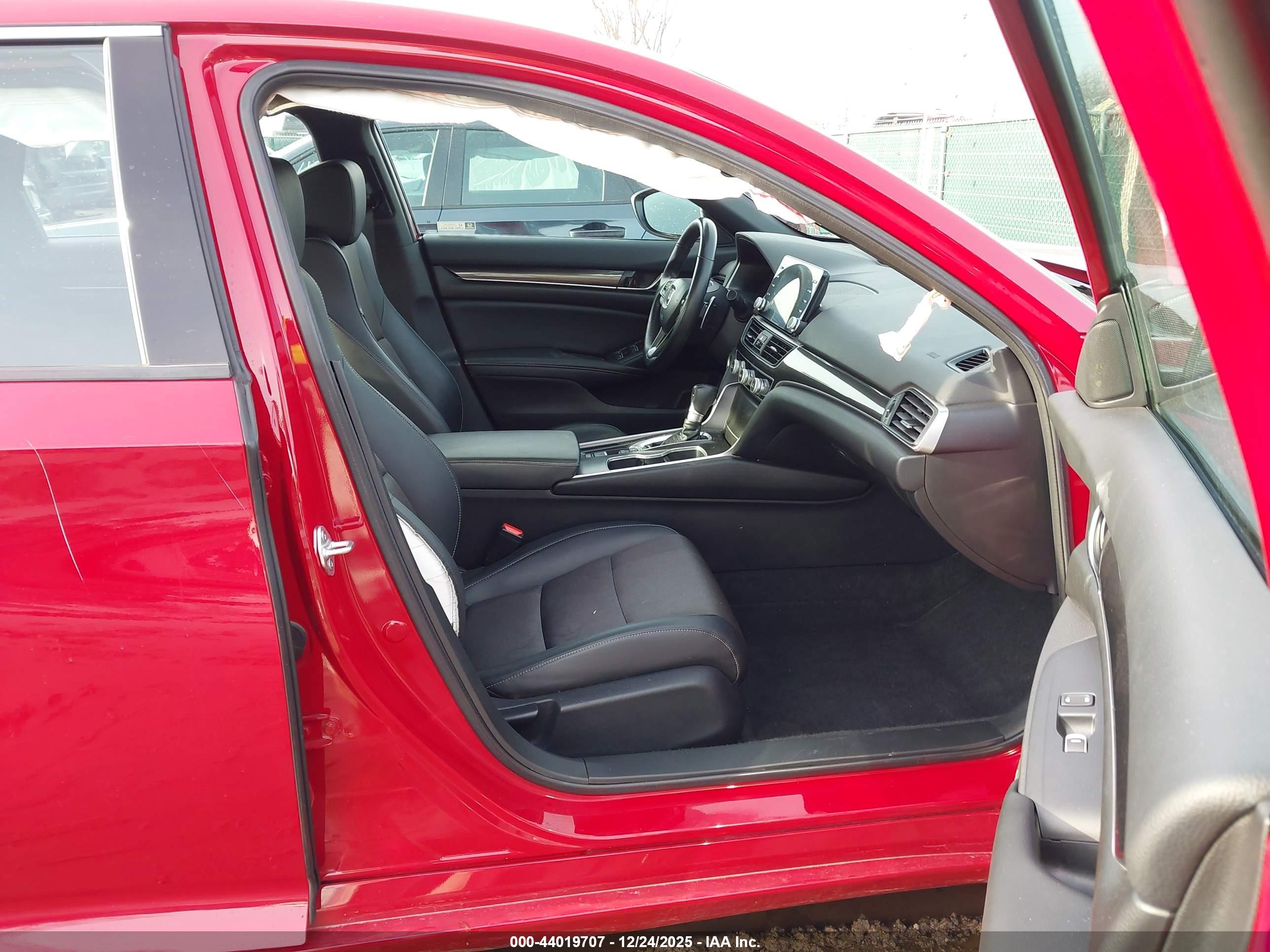 HONDA ACCORD image 5
