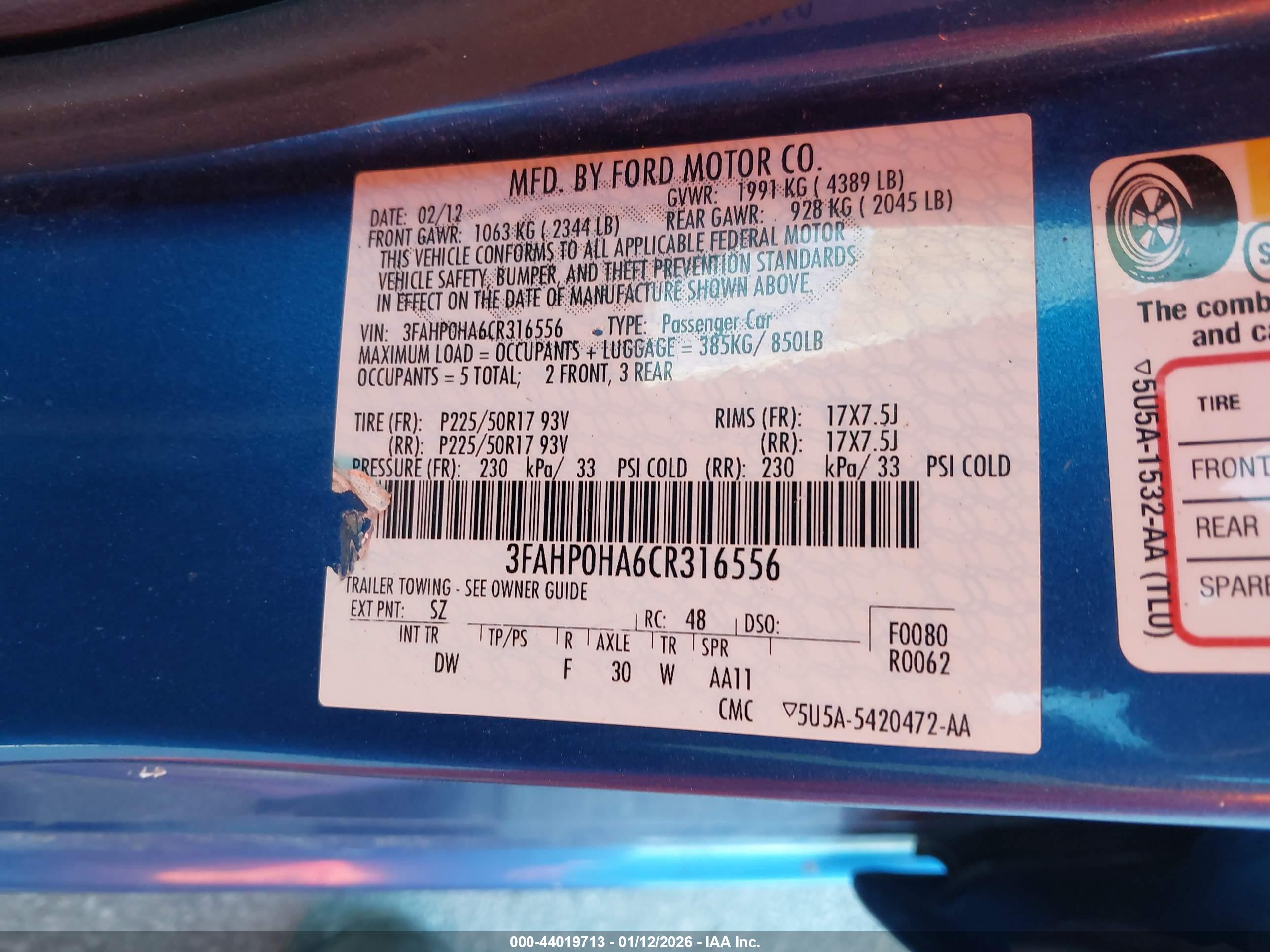 FORD FUSION image 9