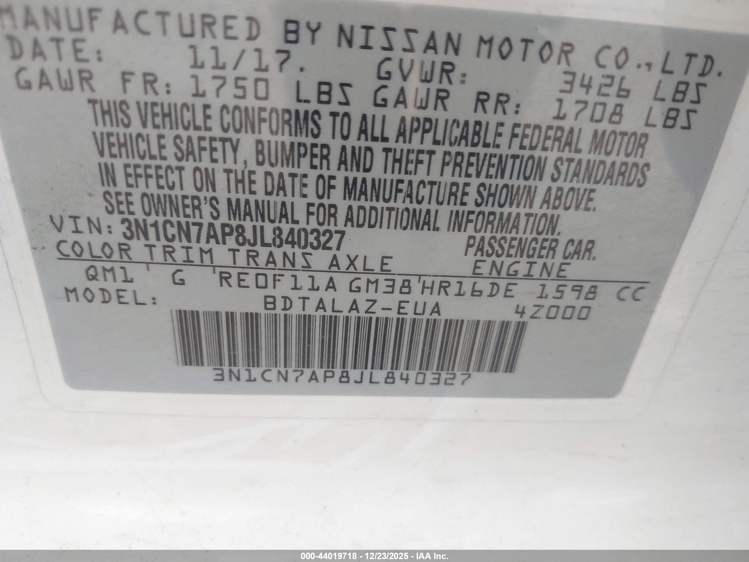 NISSAN VERSA image 9
