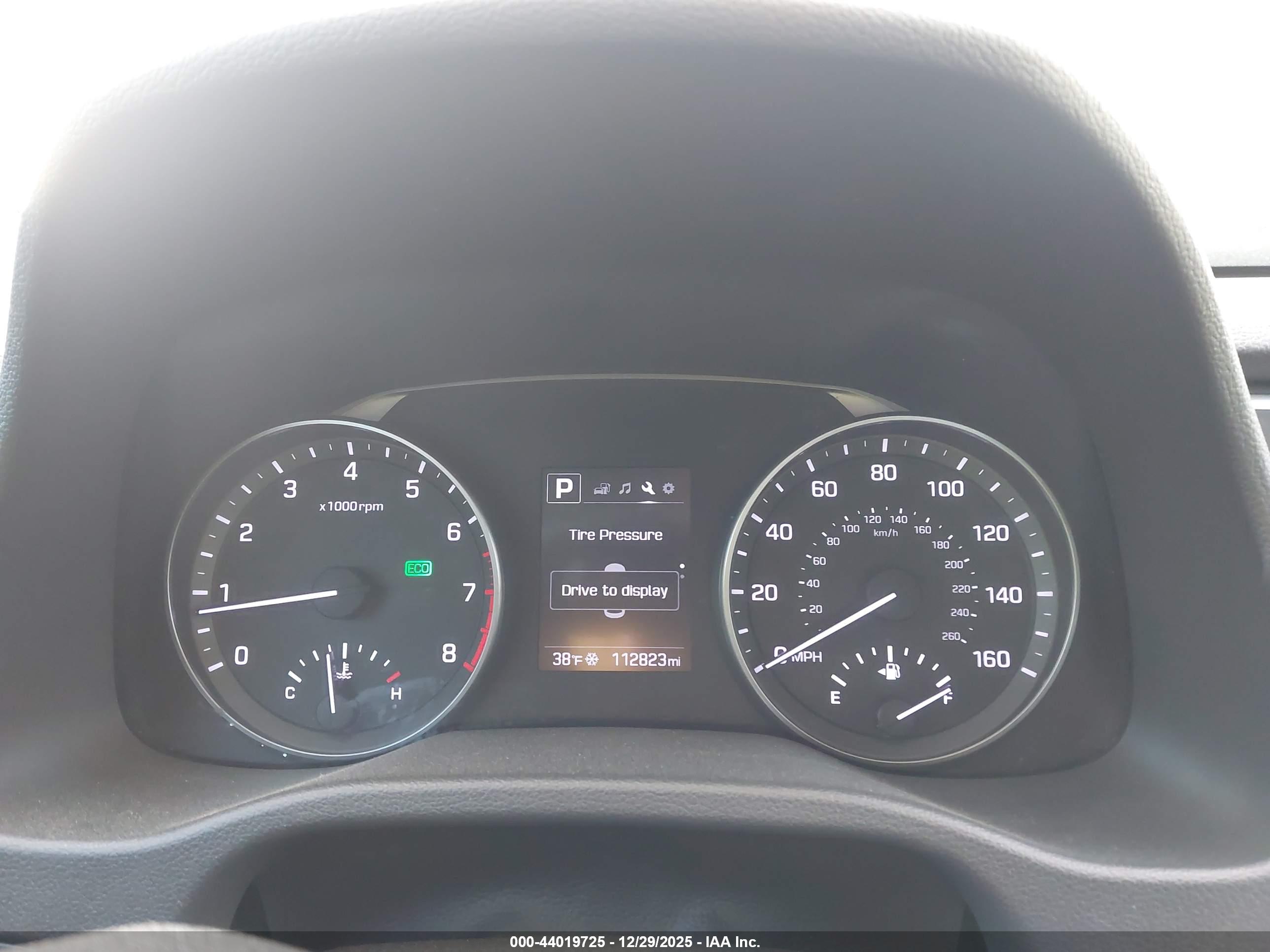 HYUNDAI ELANTRA image 7