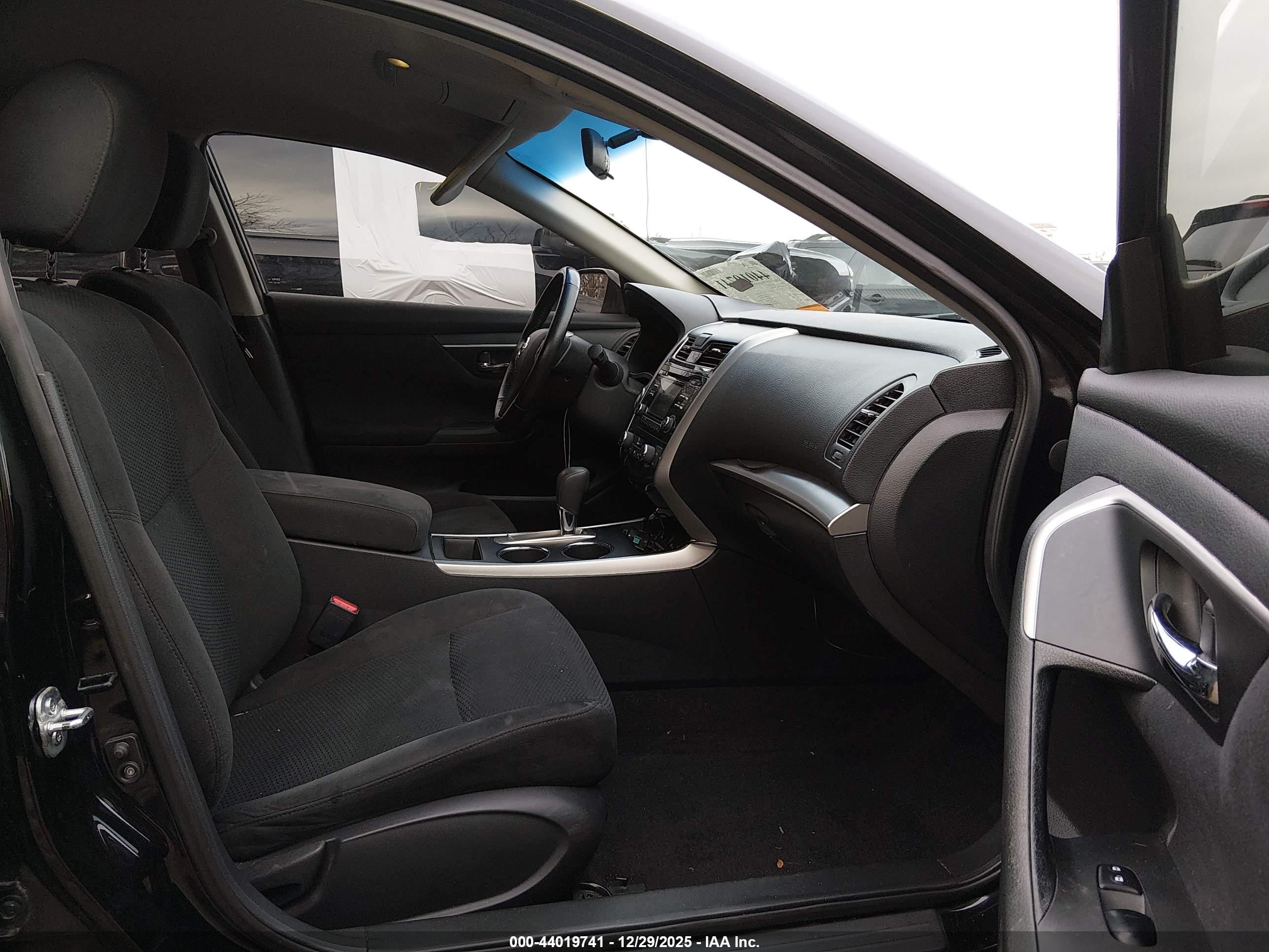 NISSAN ALTIMA image 5