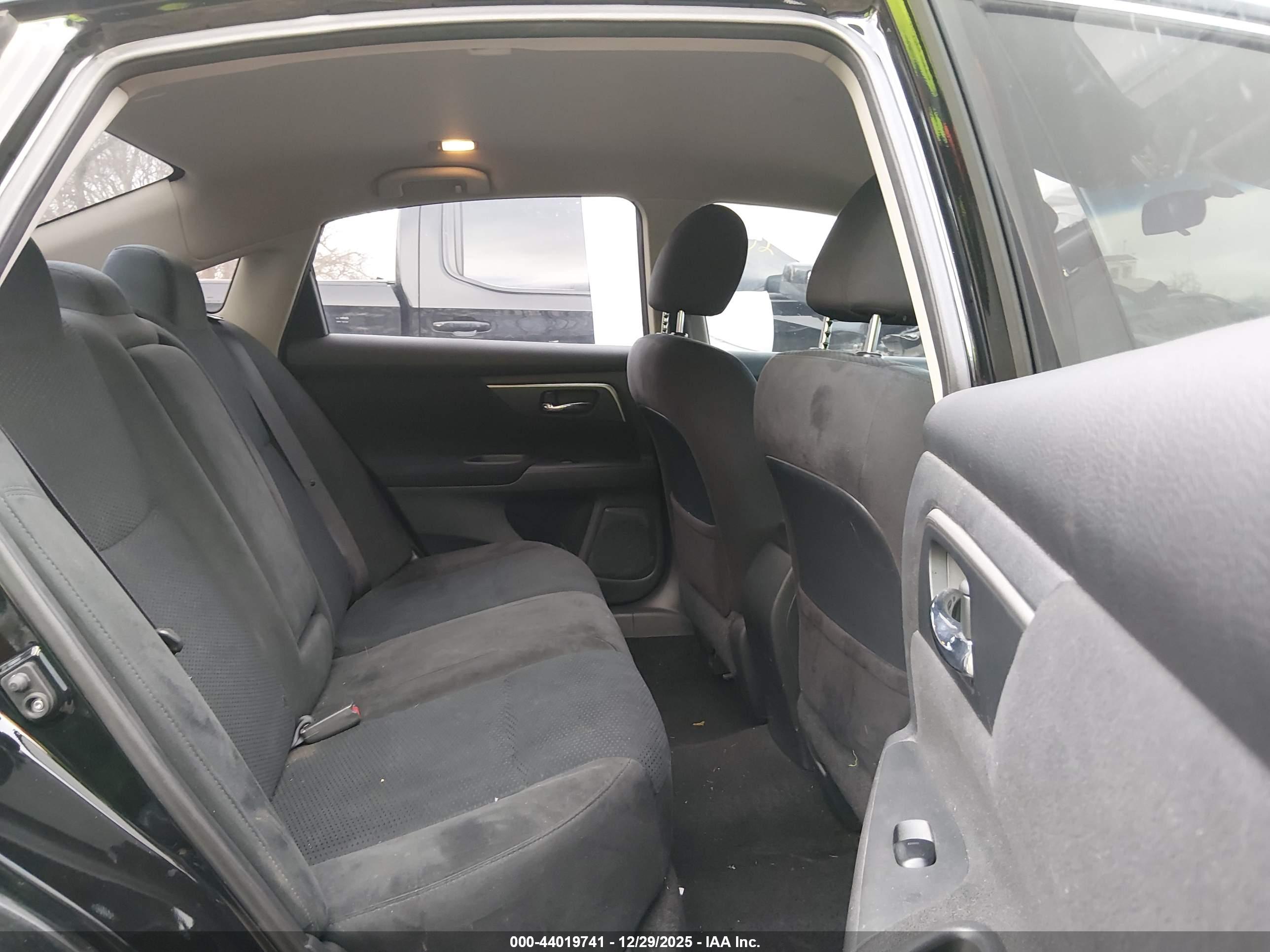 NISSAN ALTIMA image 8