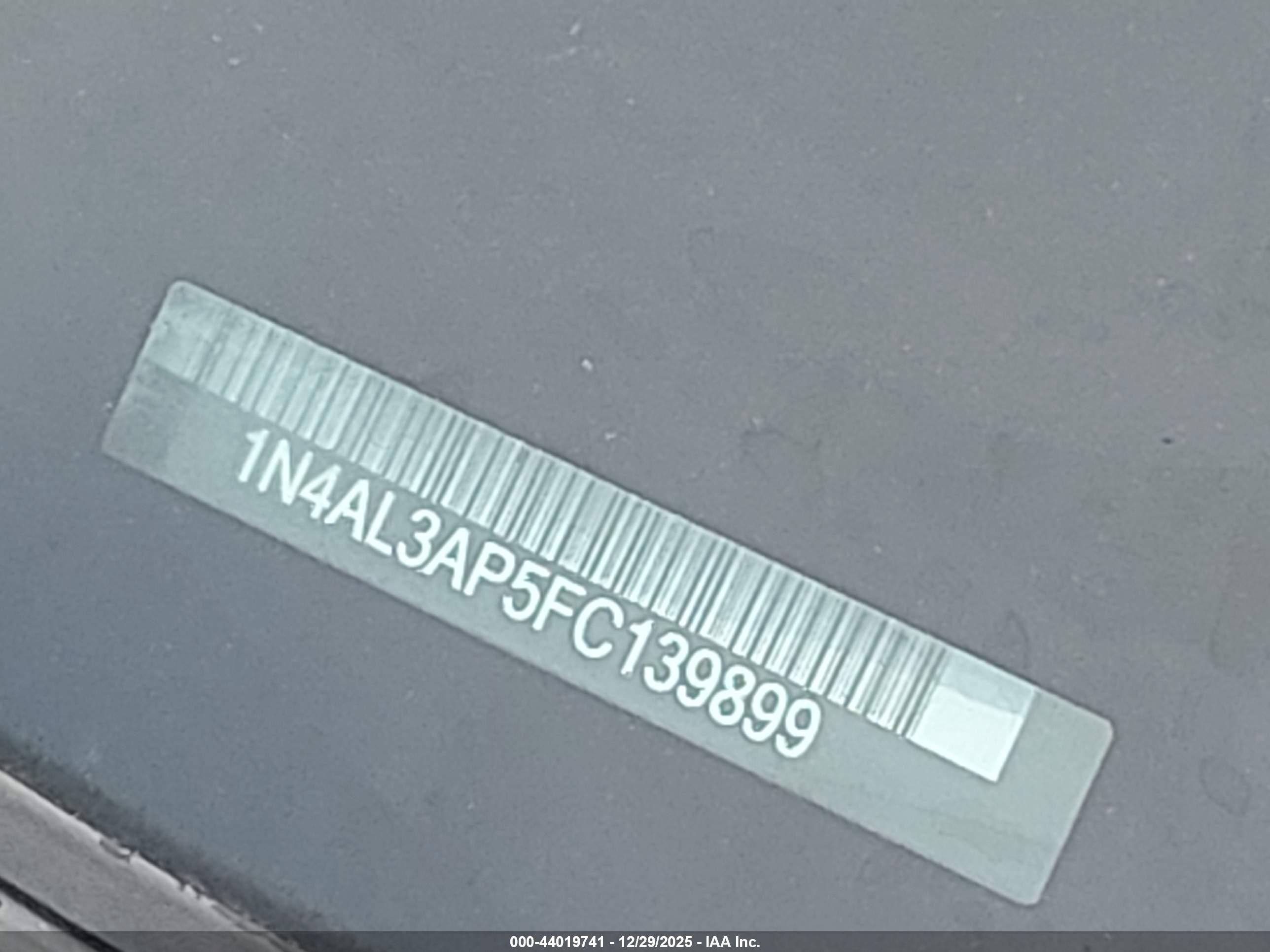 NISSAN ALTIMA image 9