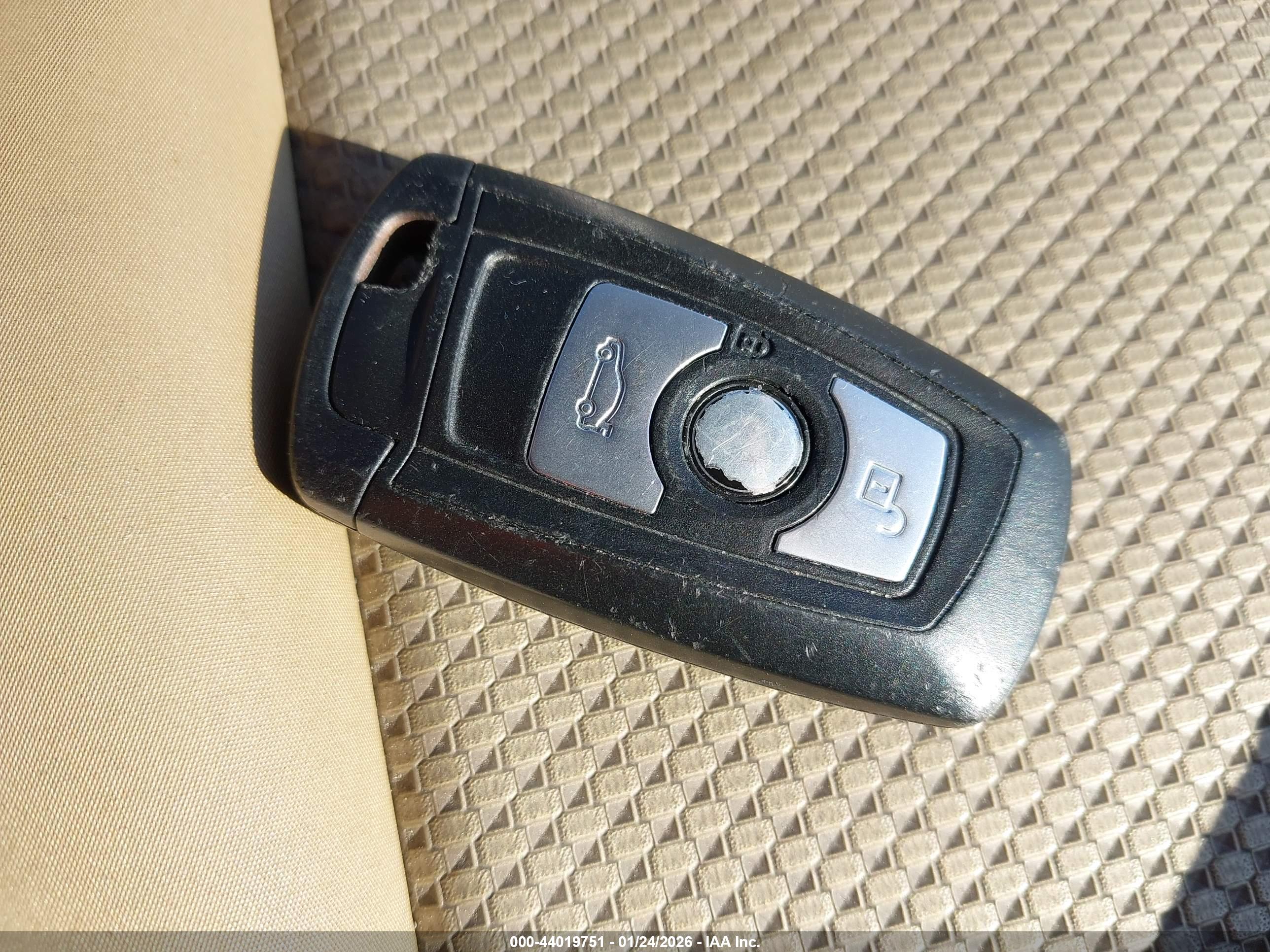 BMW 328I image 11