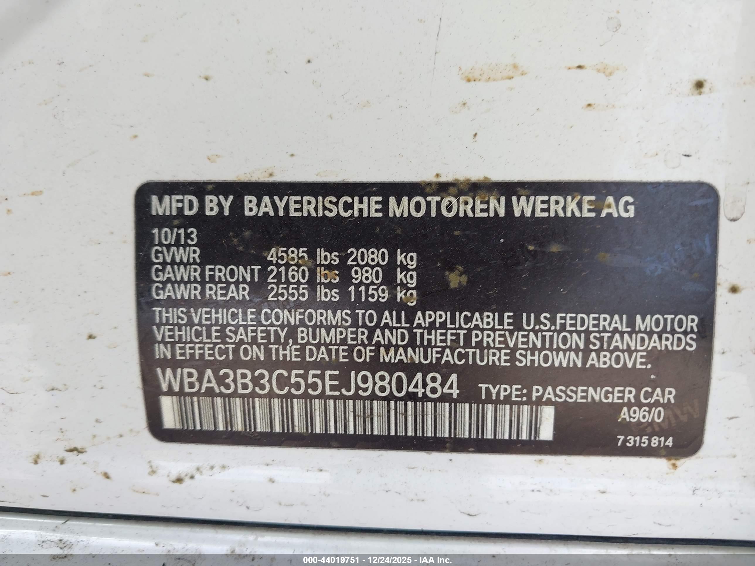 BMW 328I image 9
