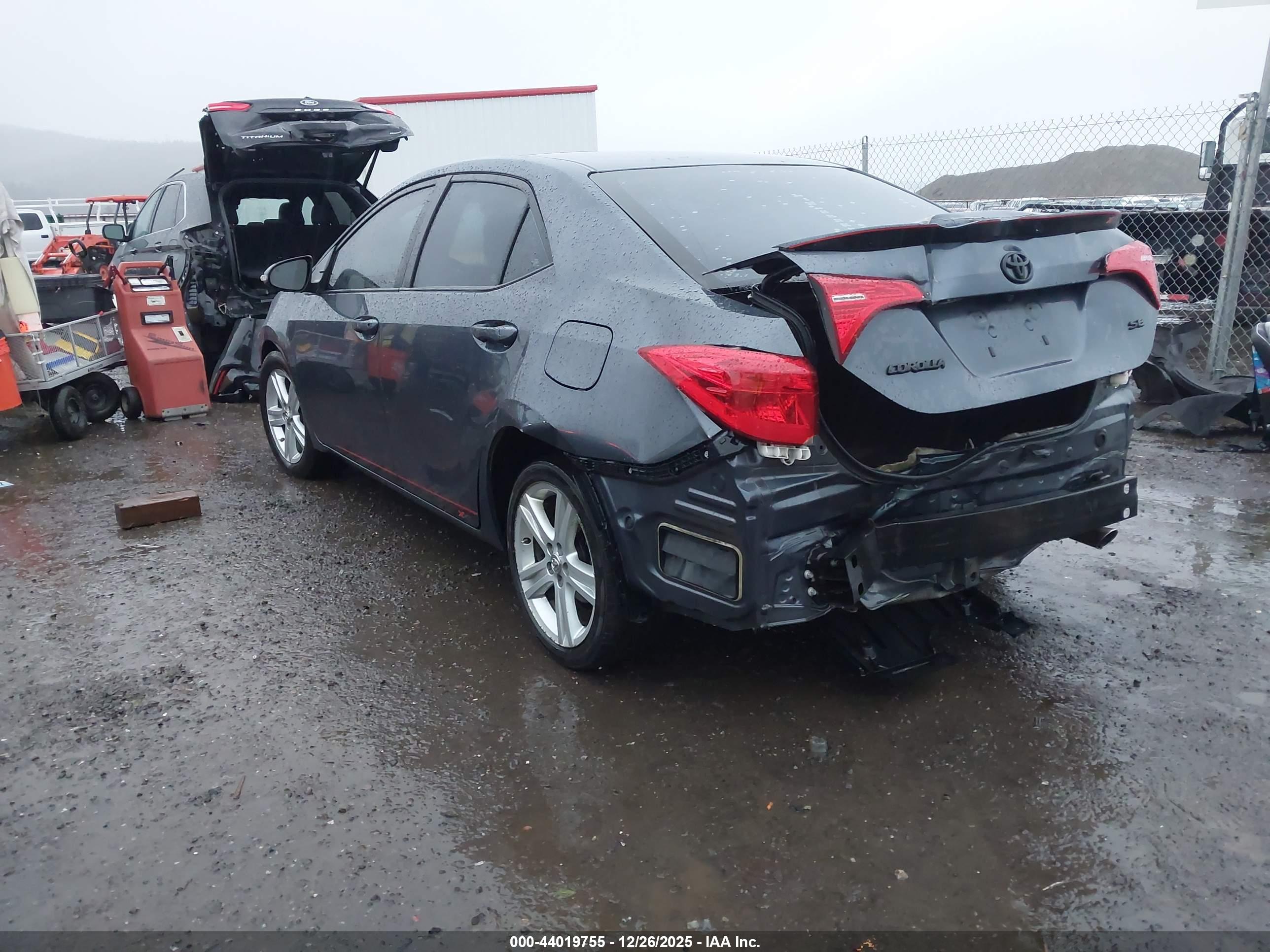 TOYOTA COROLLA image 3