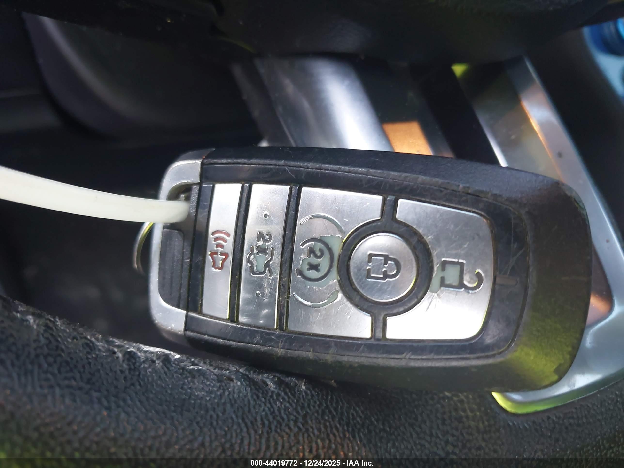 FORD MUSTANG image 11