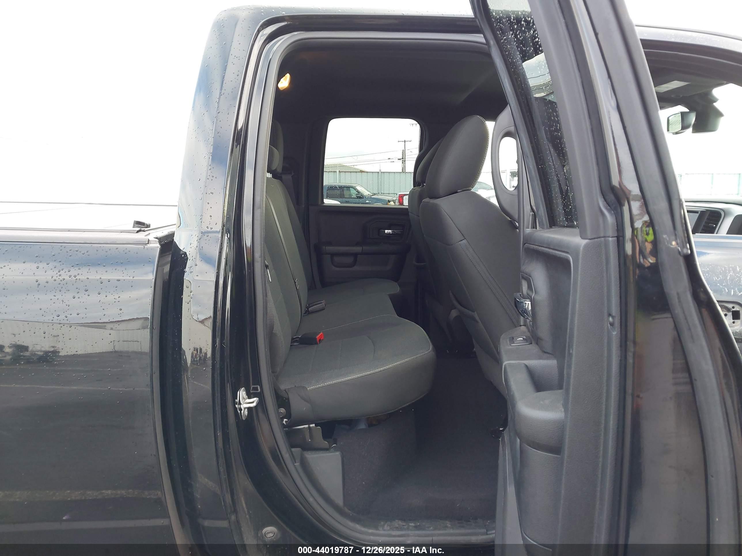 RAM 1500 image 8