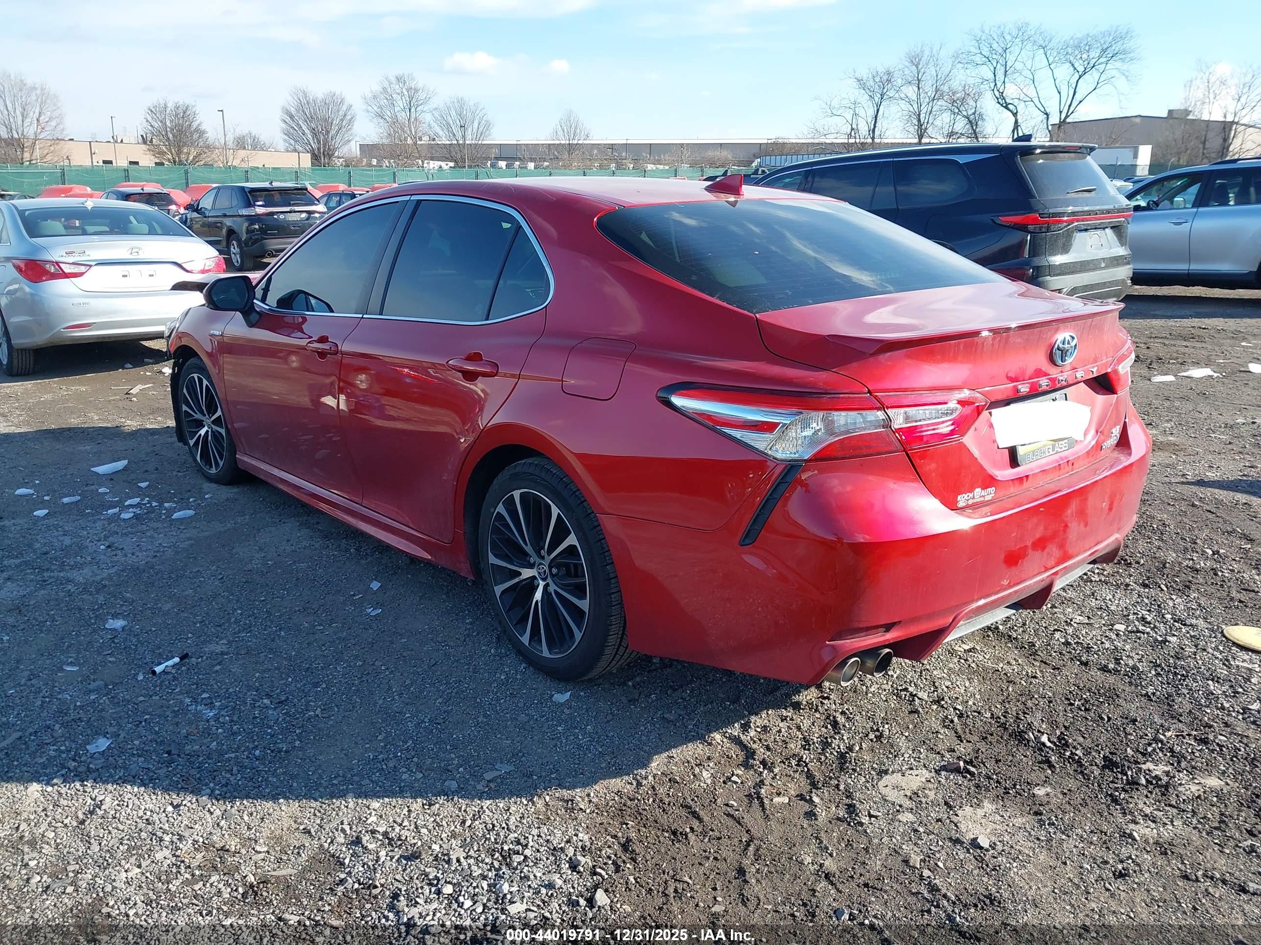TOYOTA CAMRY image 3